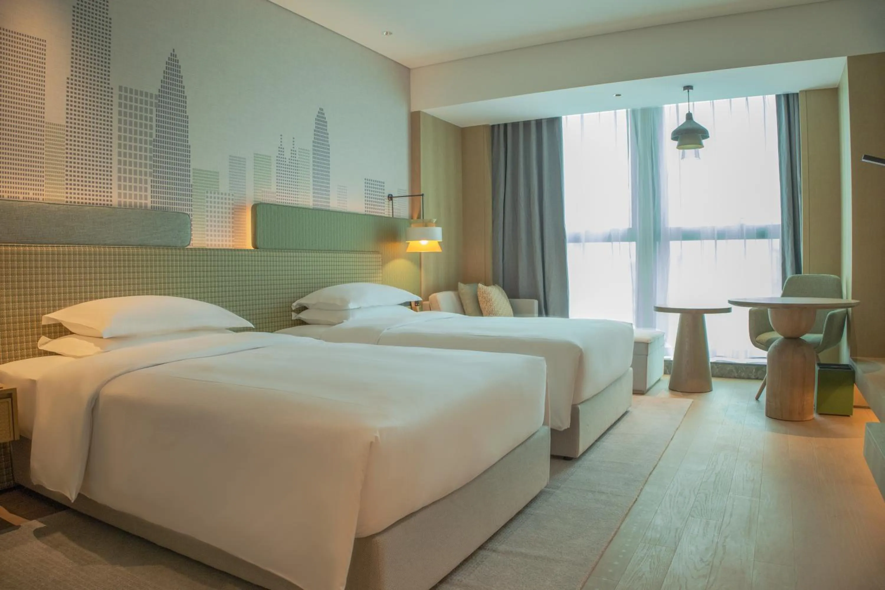 Bed in Holiday Inn Shenzhen Nanshan by IHG