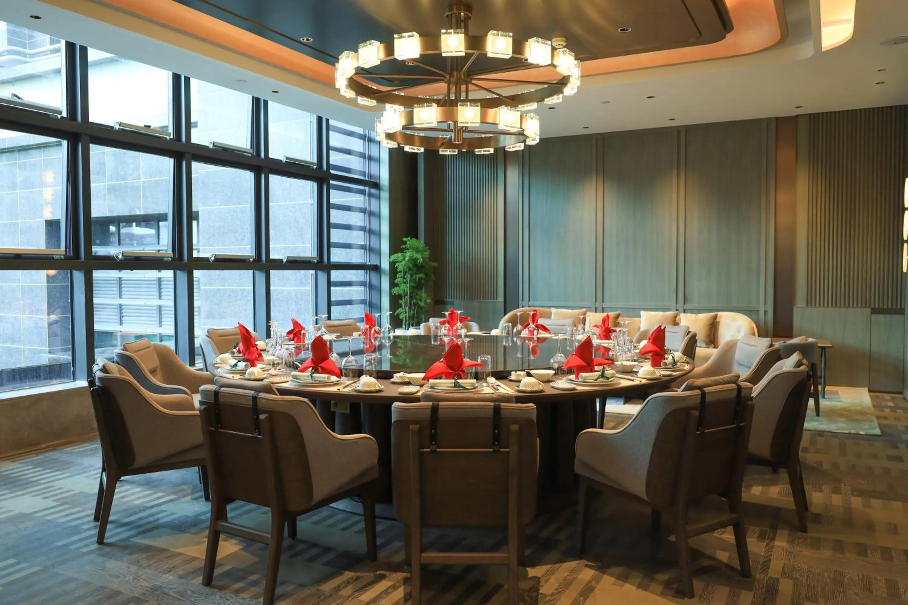Restaurant/places to eat in Holiday Inn Shenzhen Nanshan by IHG