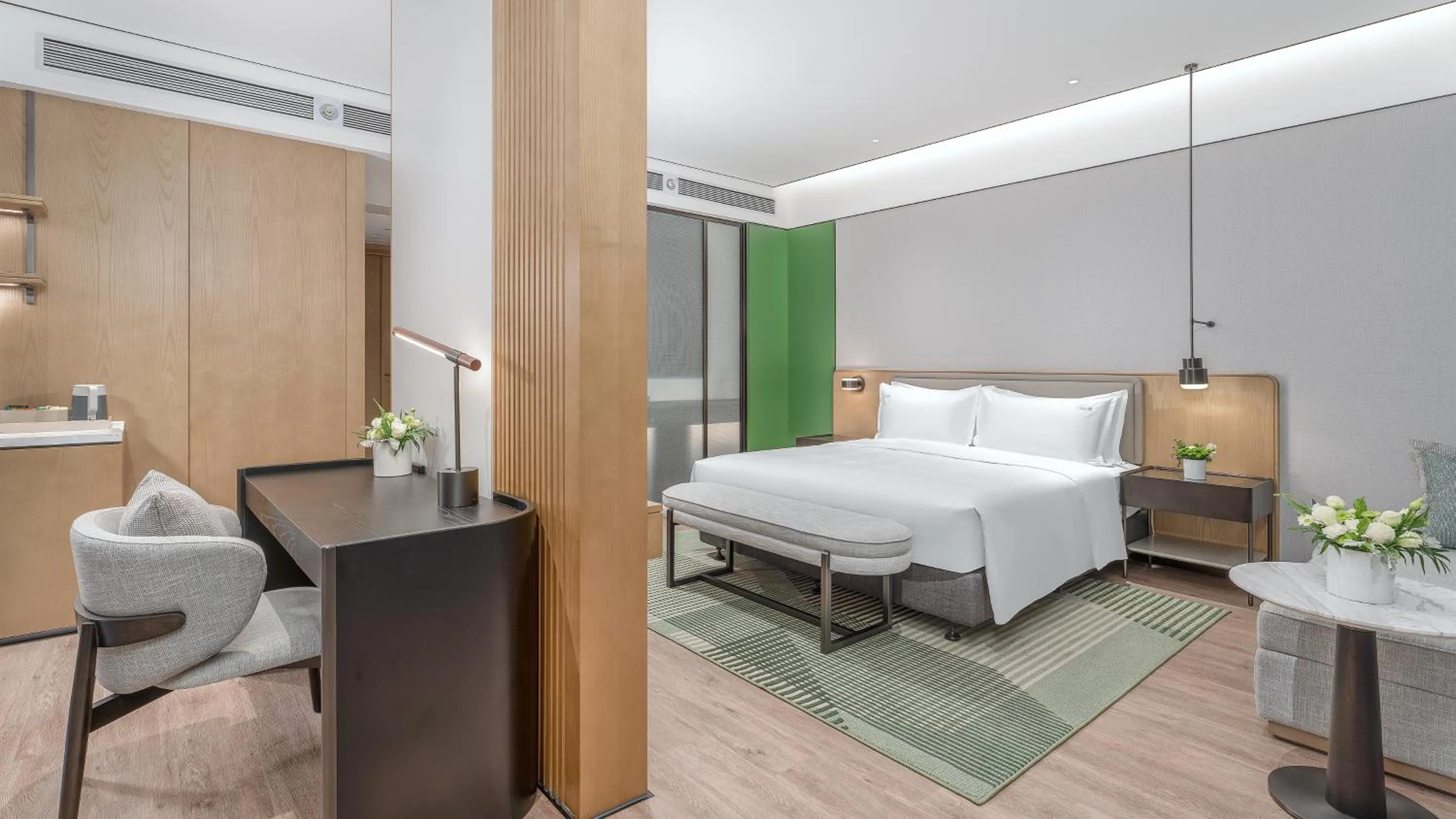 Bedroom, Bed in Holiday Inn Wuhan Houguan Lake by IHG
