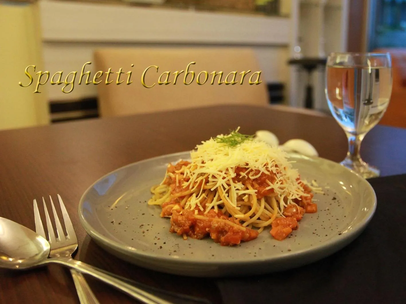 Restaurant/places to eat in Soeltan Luxe Hotel Lampung