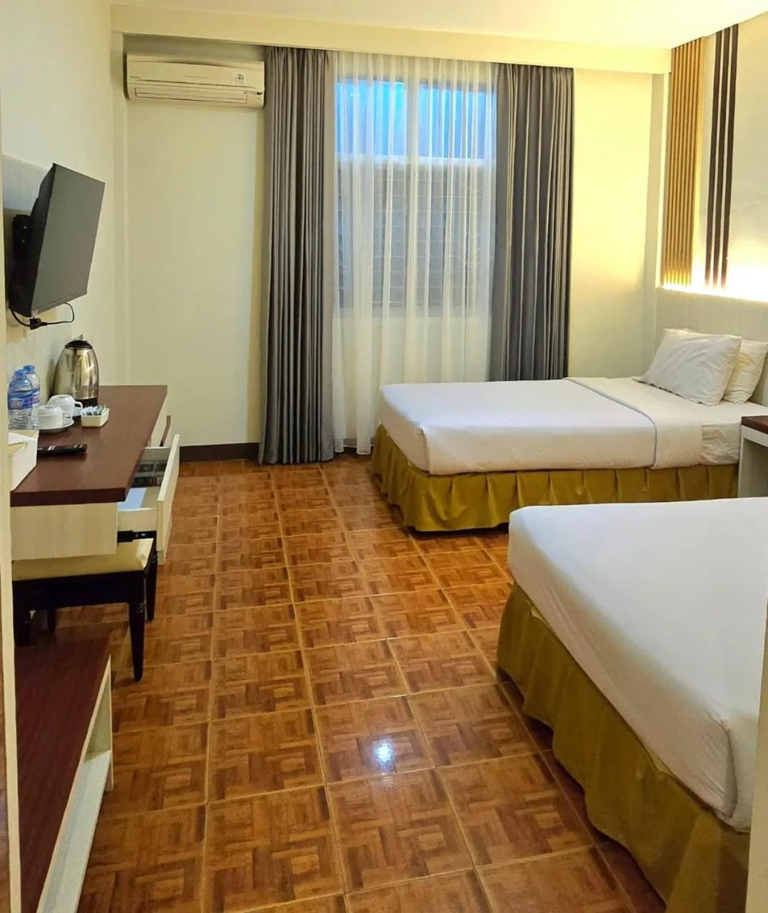 Bed in Soeltan Luxe Hotel Lampung