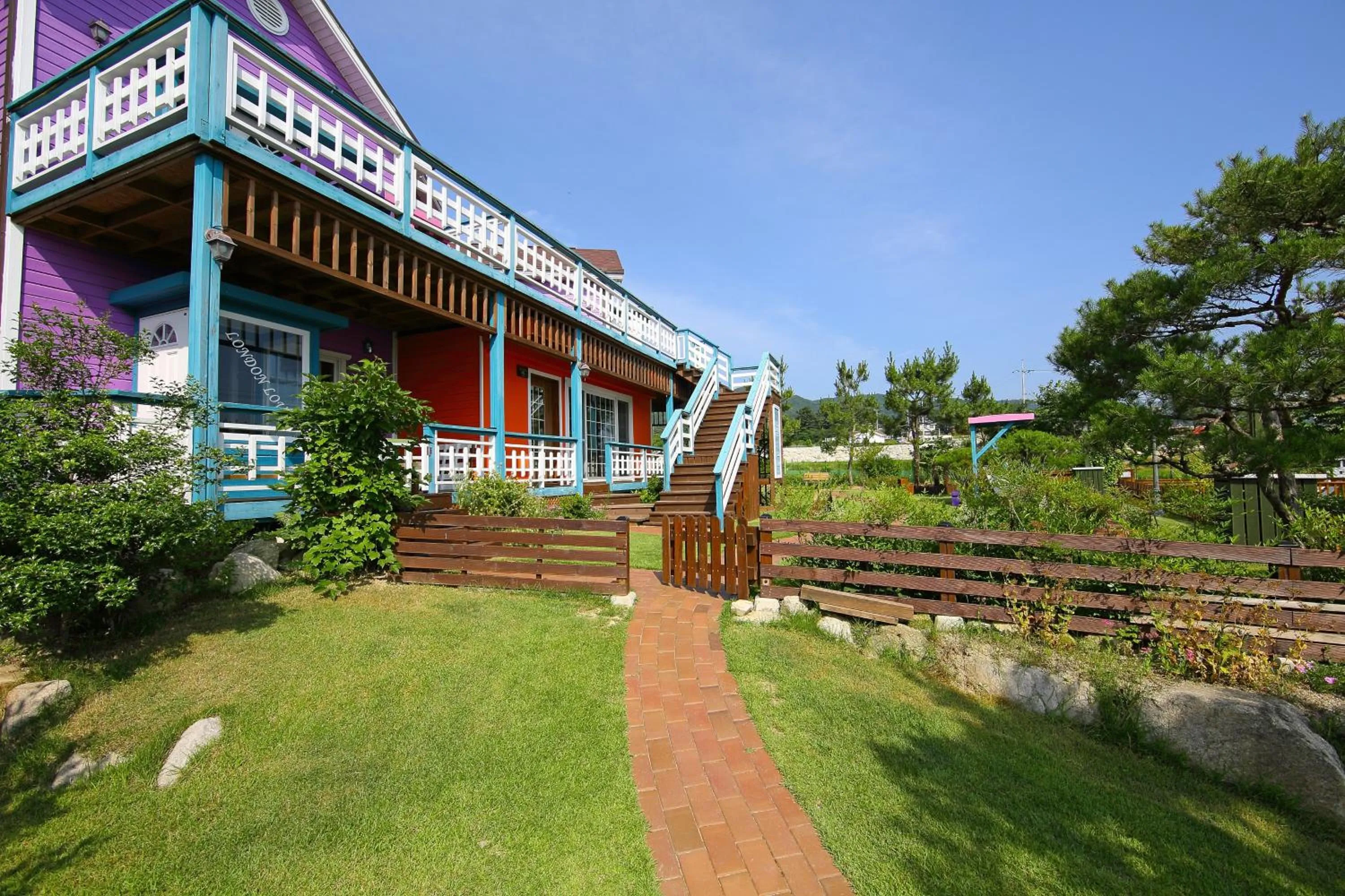 Gyeongju Novios Pets Friendly Pension