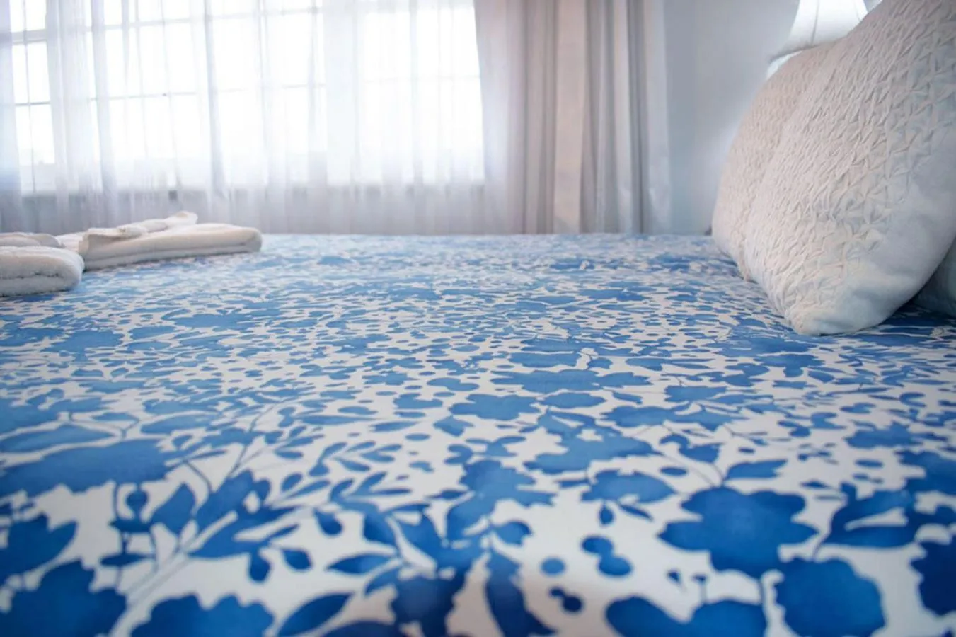 Bedroom, Bed in Boathouse Bunbury Bed & Breakfast