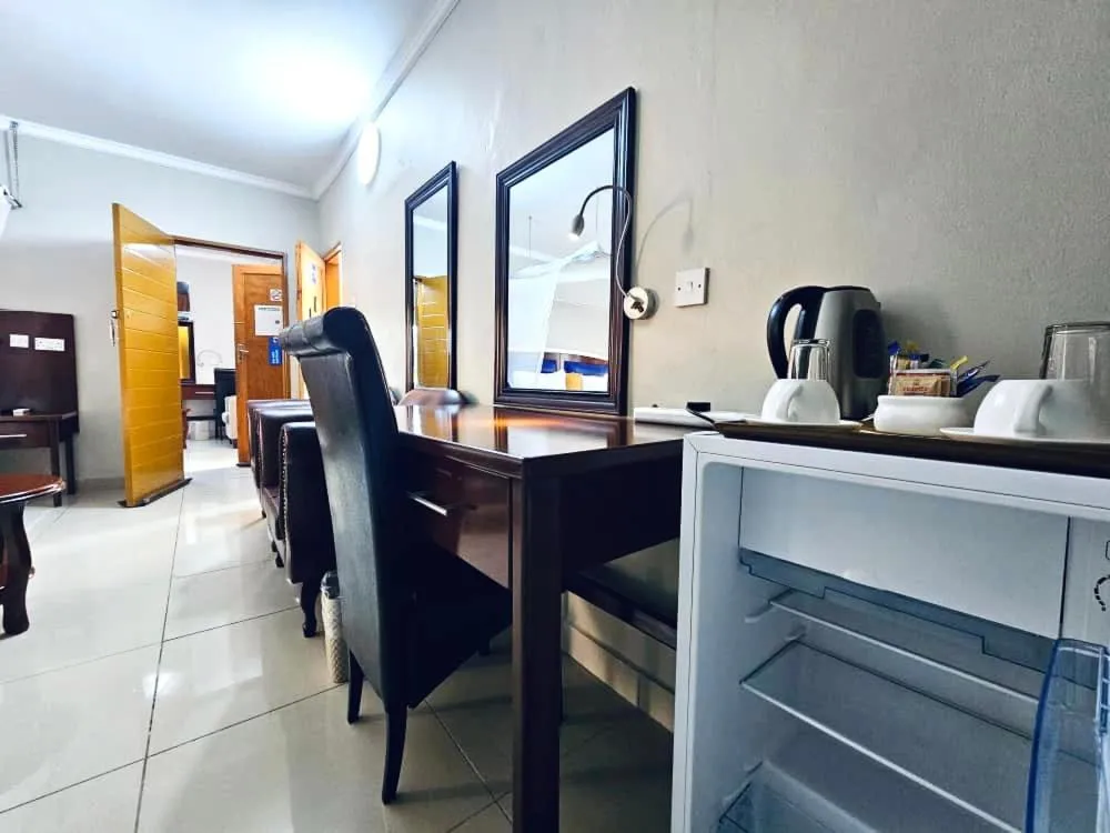 Coffee/tea facilities in Maun Executive Inn