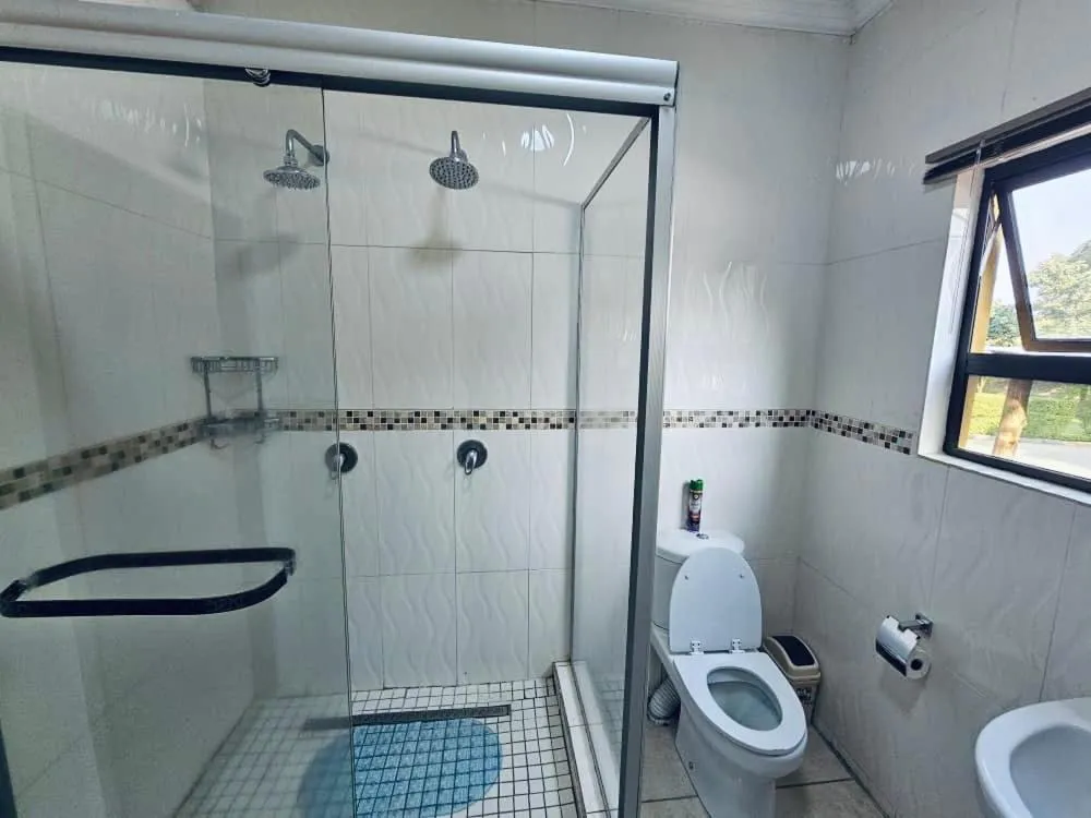 Bathroom in Maun Executive Inn