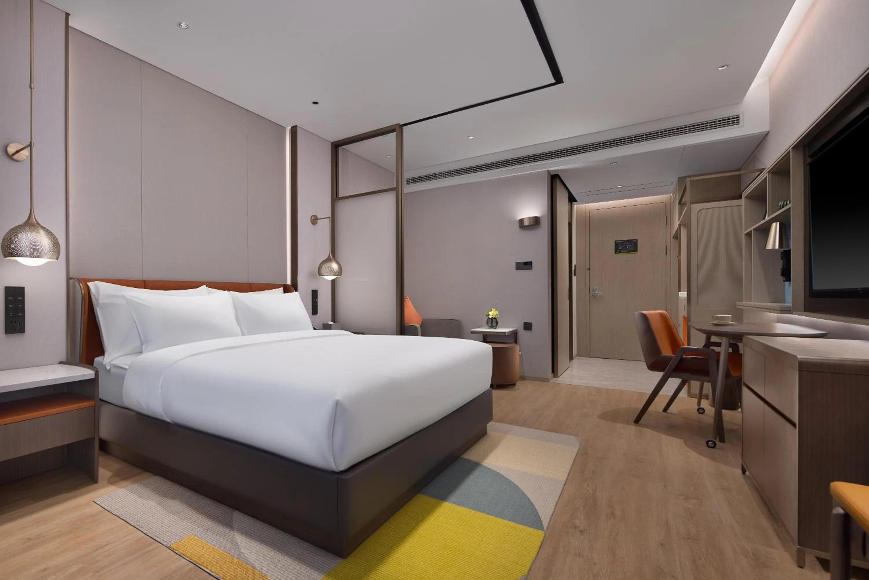 Photo of the whole room, Bed in Home2 by Suite Wuhan Qingshan