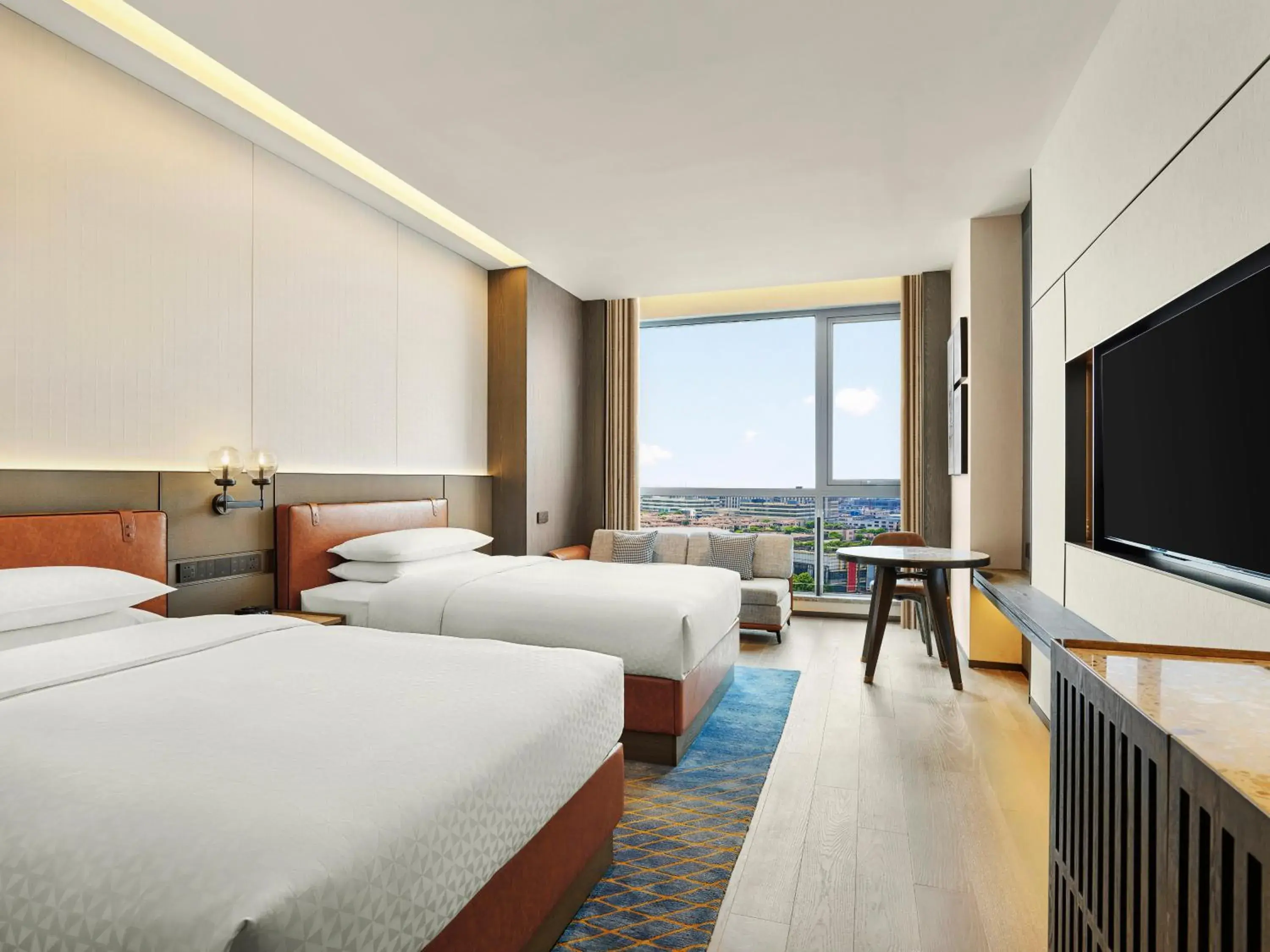 Superior Double Room with Two Double Beds and City View in Four Points by Sheraton Changzhou Economic Development Zone Superior Double Room with Two Double Beds and City View in Four Points by Sheraton Changzhou Economic Development Zone