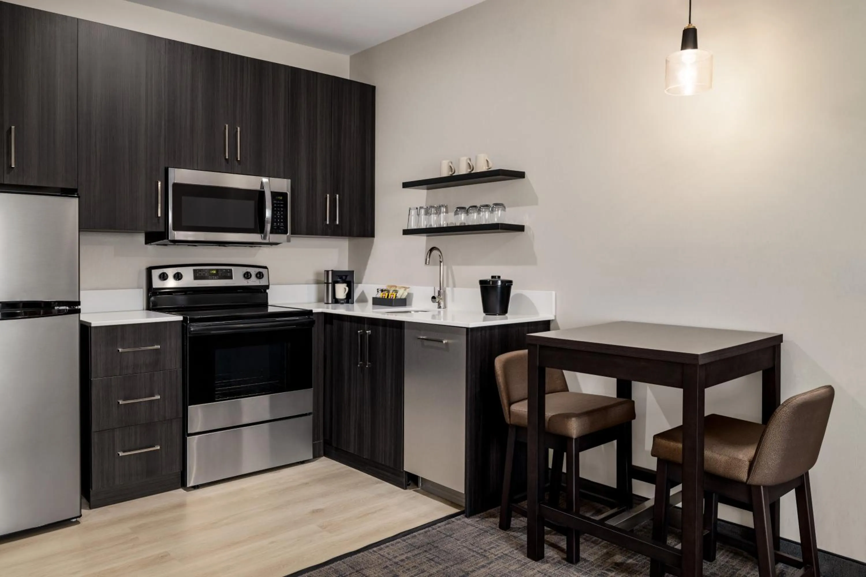 Kitchen or kitchenette in Residence Inn by Marriott Mechanicsburg