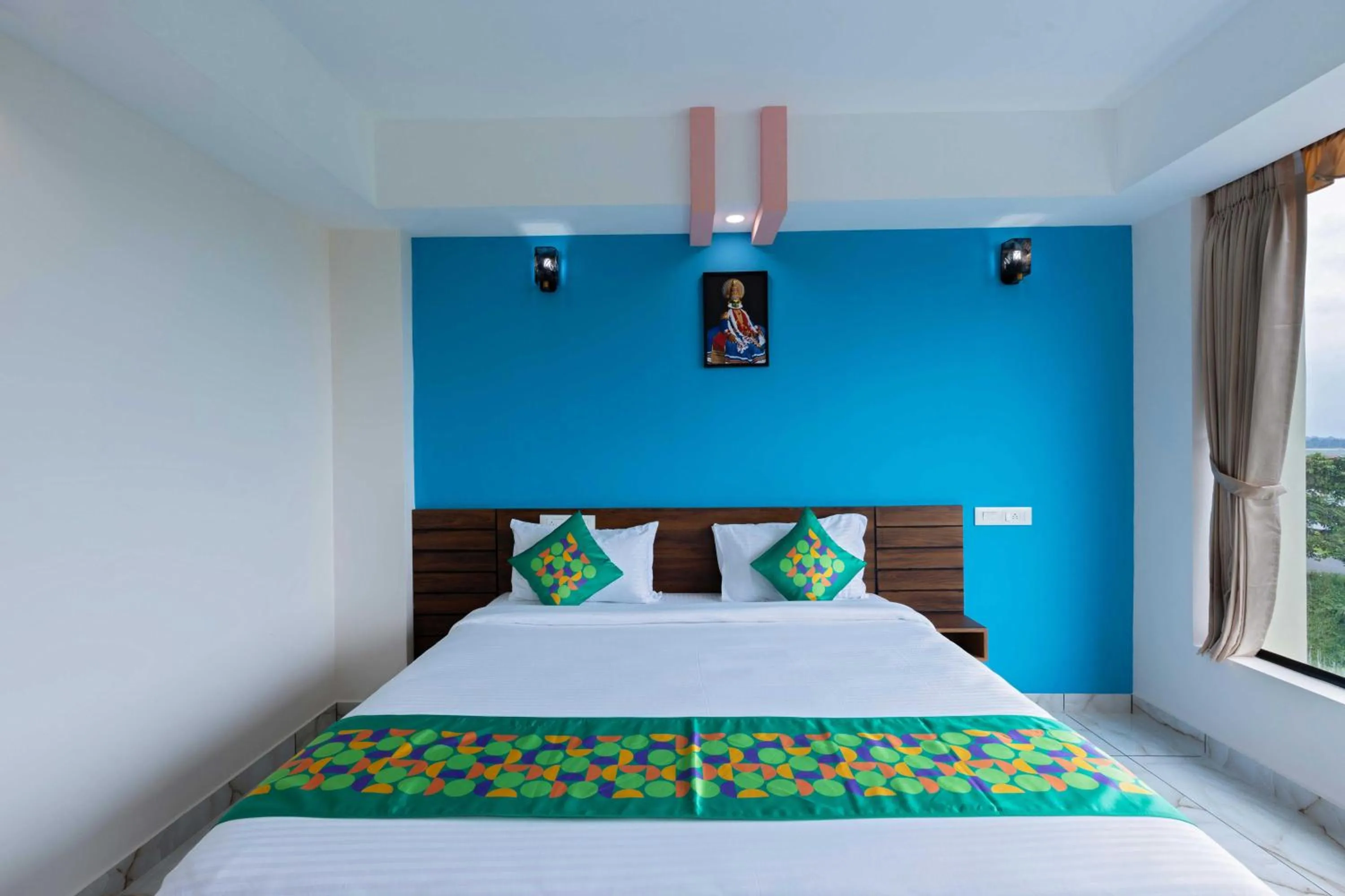 Bedroom, Bed in Treebo Airsuite Airport Hotel