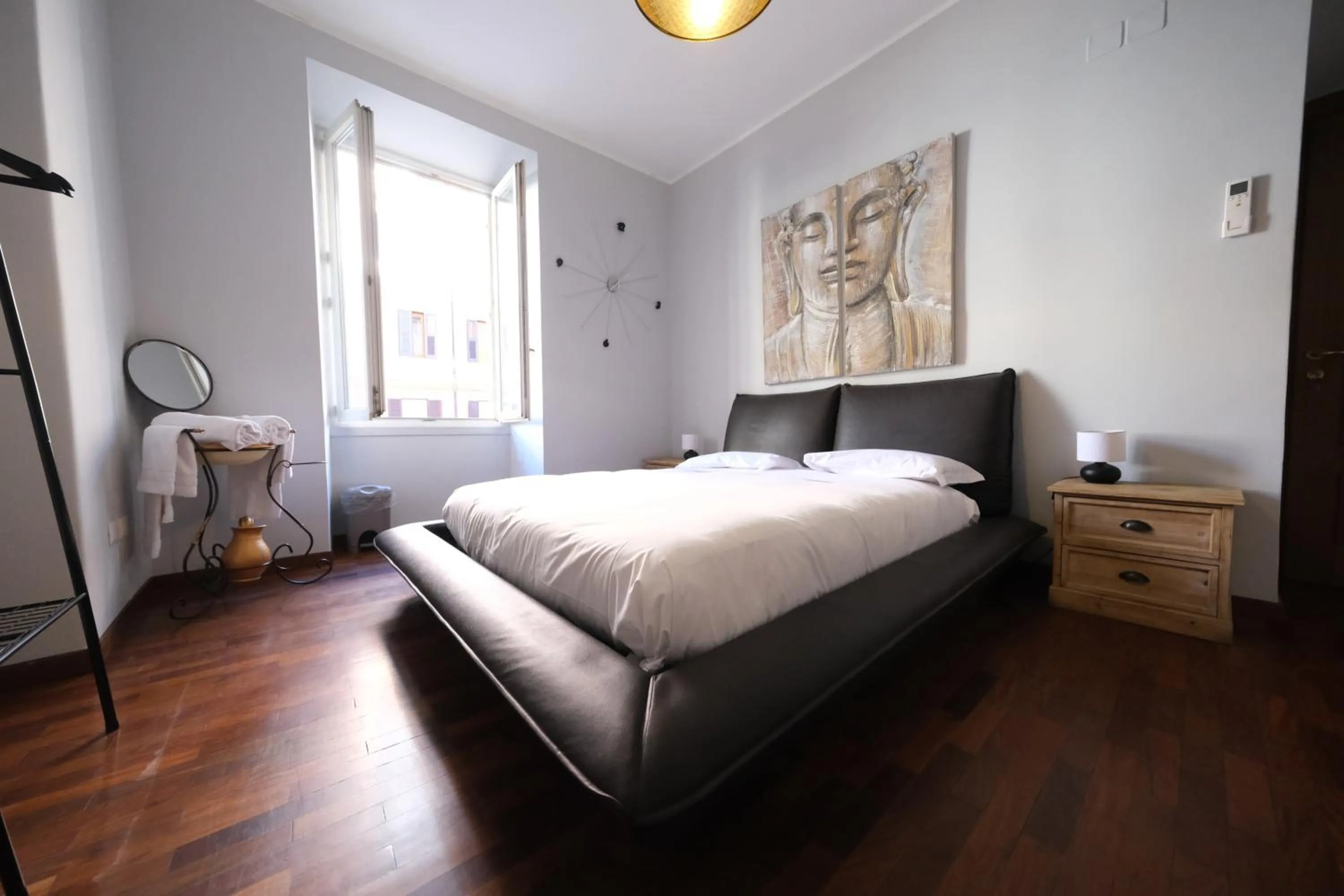 Bed in Roman Forum Holiday Termini