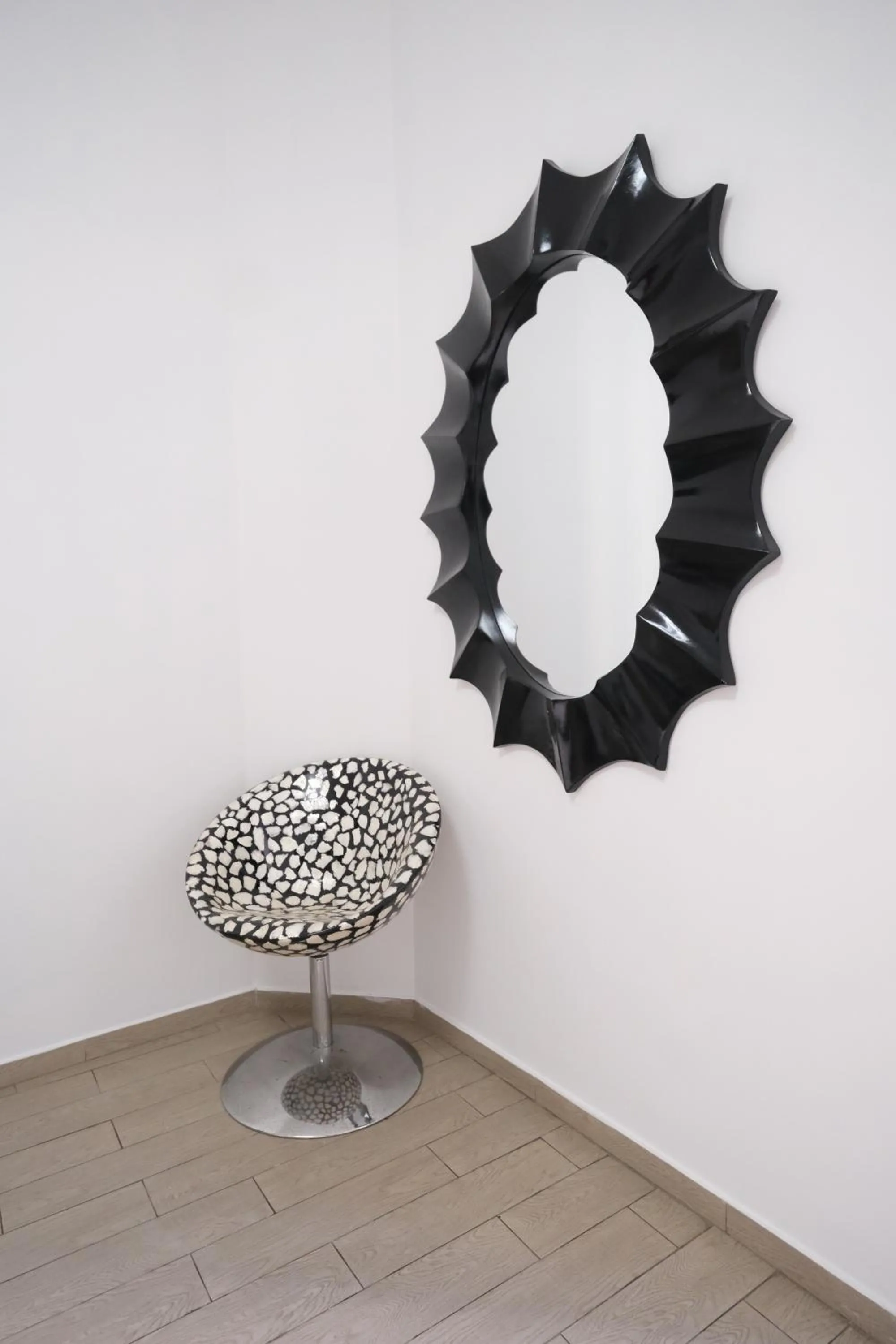 Decorative detail in Roman Forum Holiday Termini