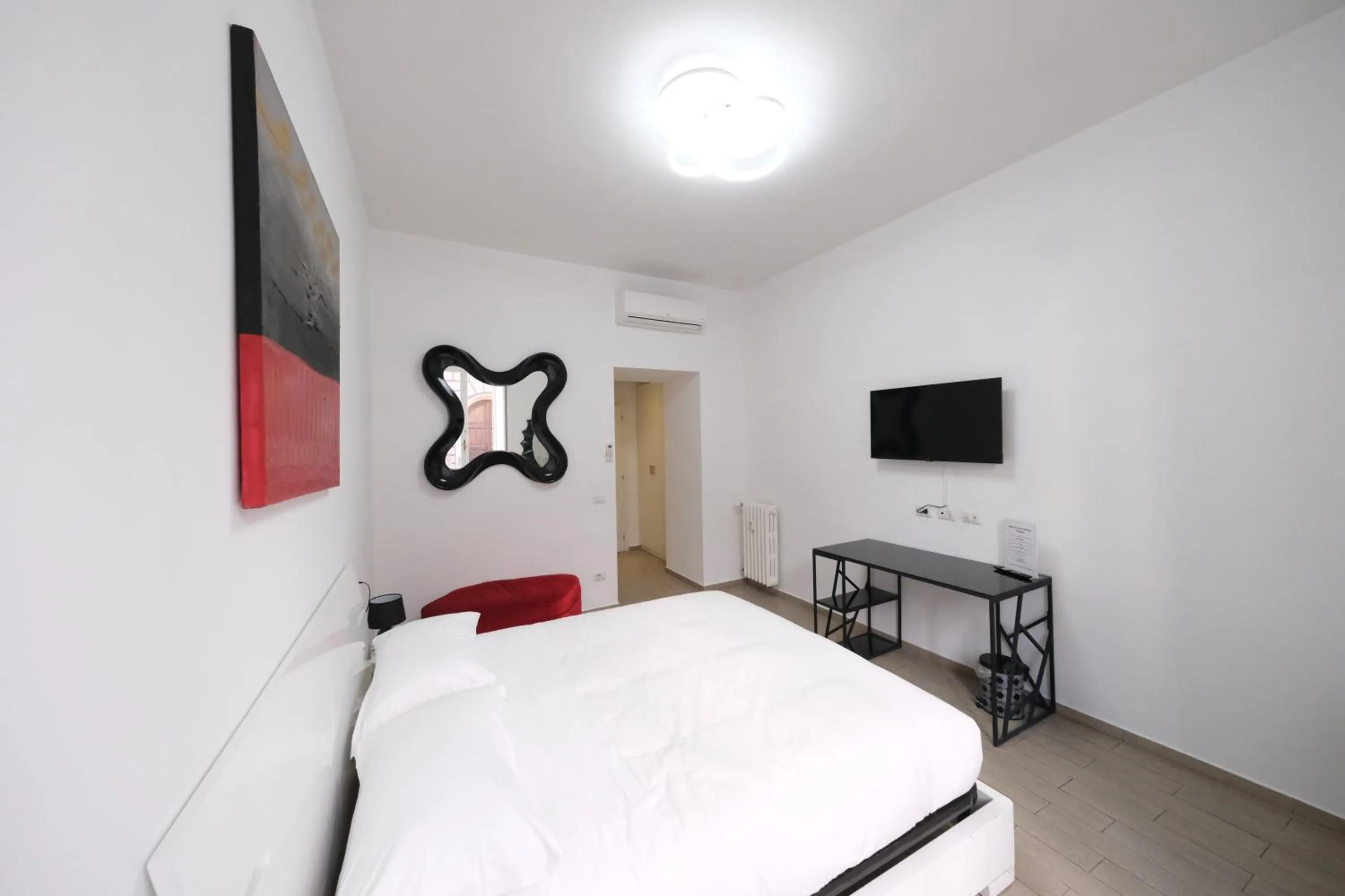 Bedroom, Bed in Roman Forum Holiday Termini