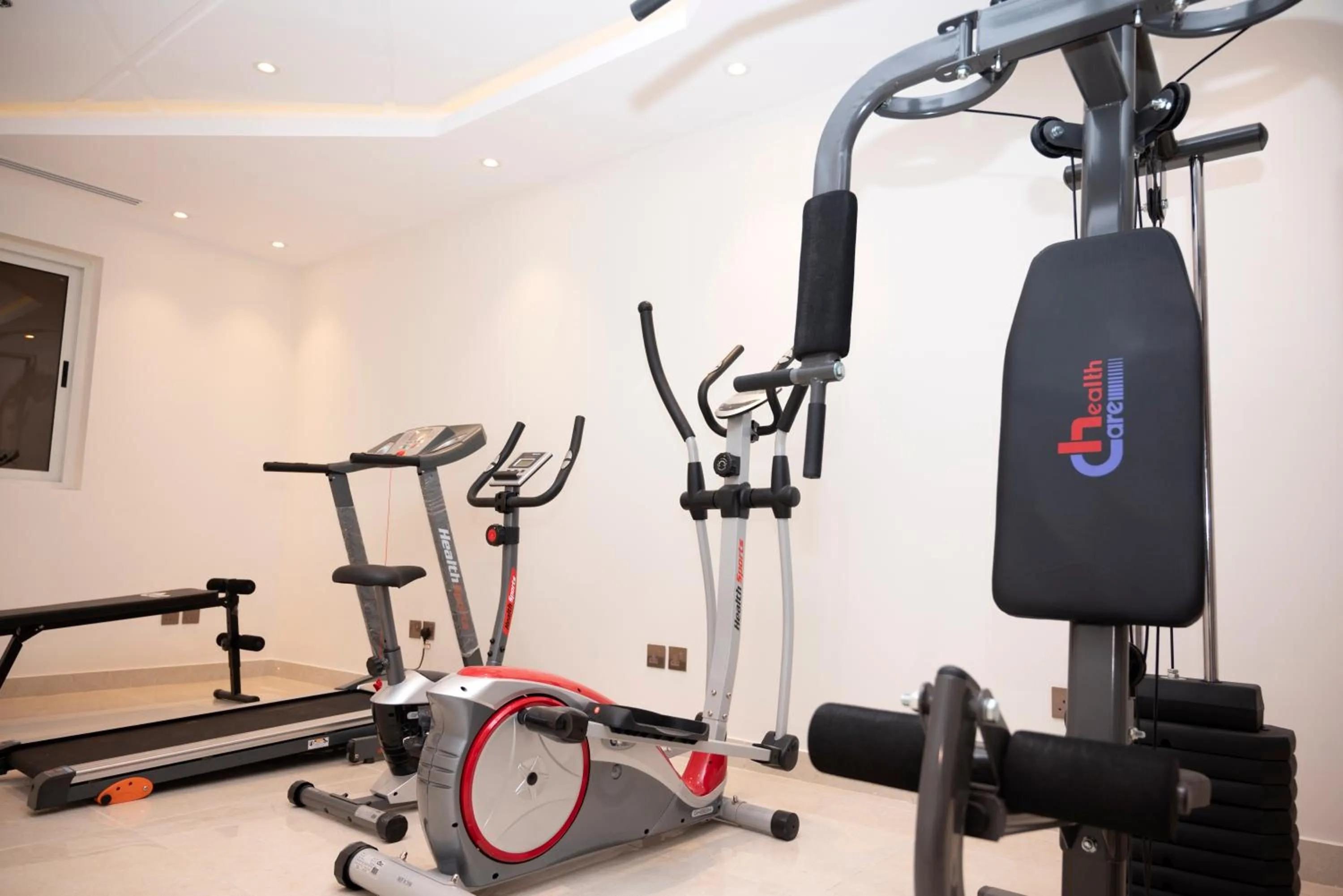 Fitness centre/facilities in Jadeel Hotel