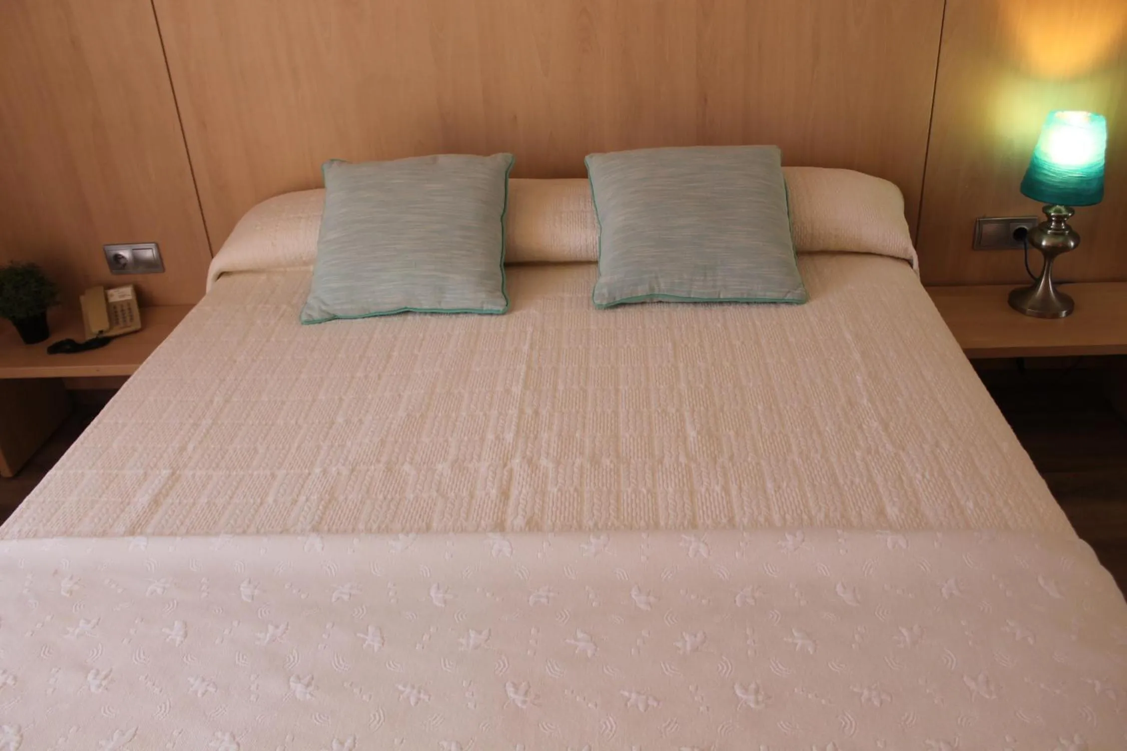 Bed in Advise Hotels Reina