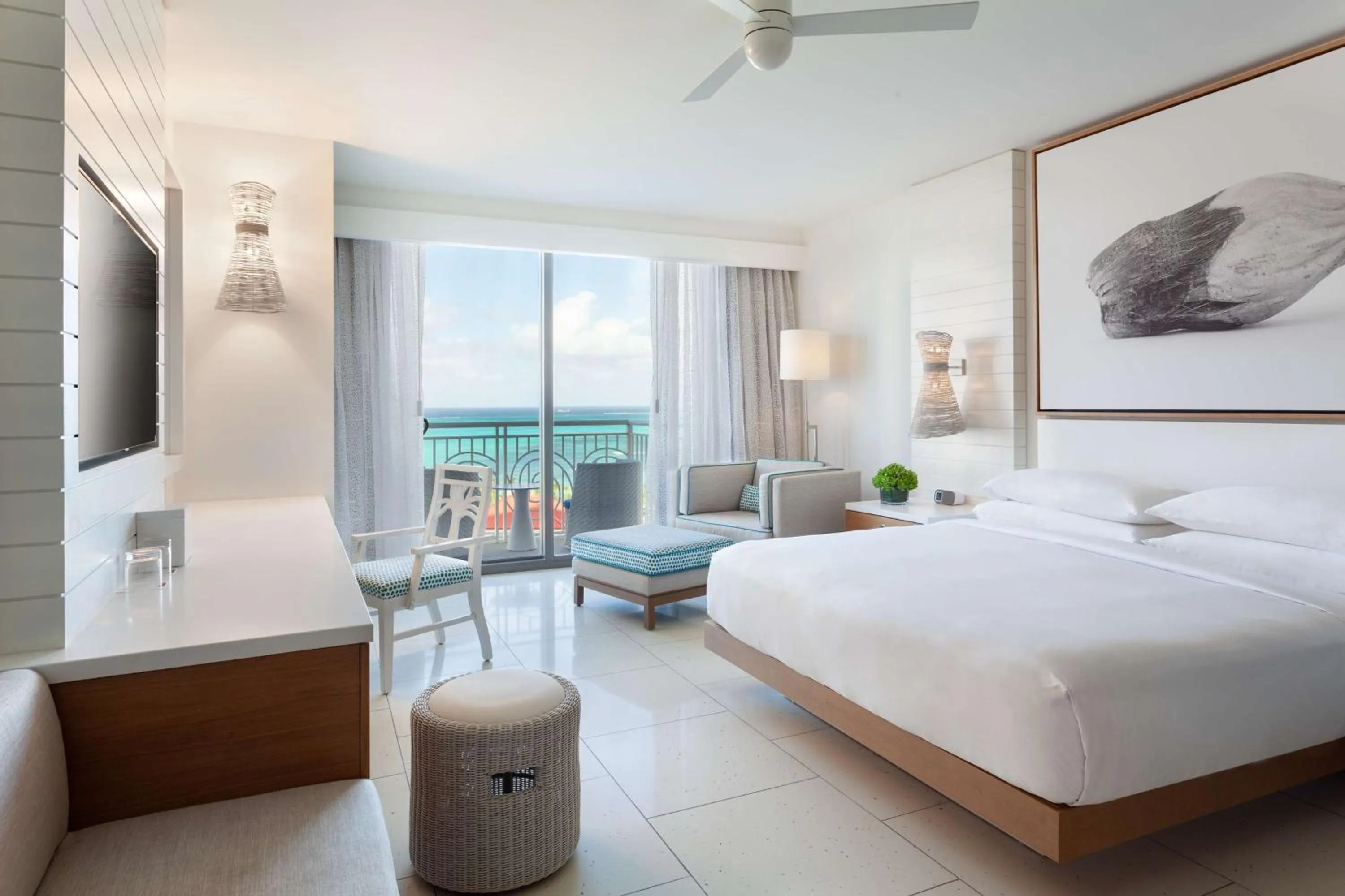 Photo of the whole room, Bed in Grand Hyatt Baha Mar