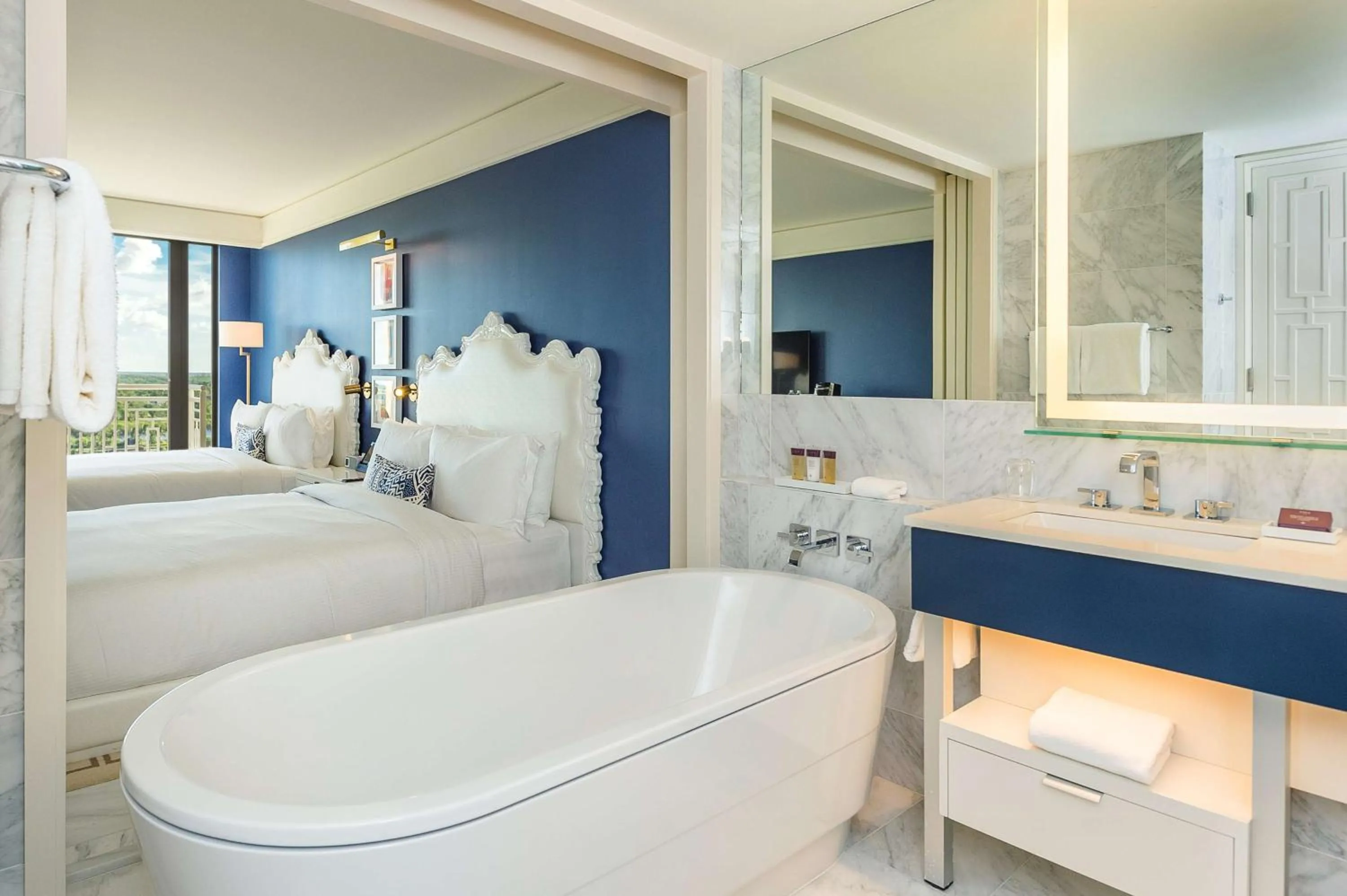 Bathroom, Bed in Grand Hyatt Baha Mar