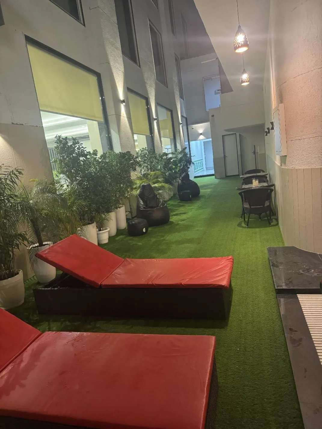 Swimming pool in Hotel Elinor By Dazzling Hotels & Resorts