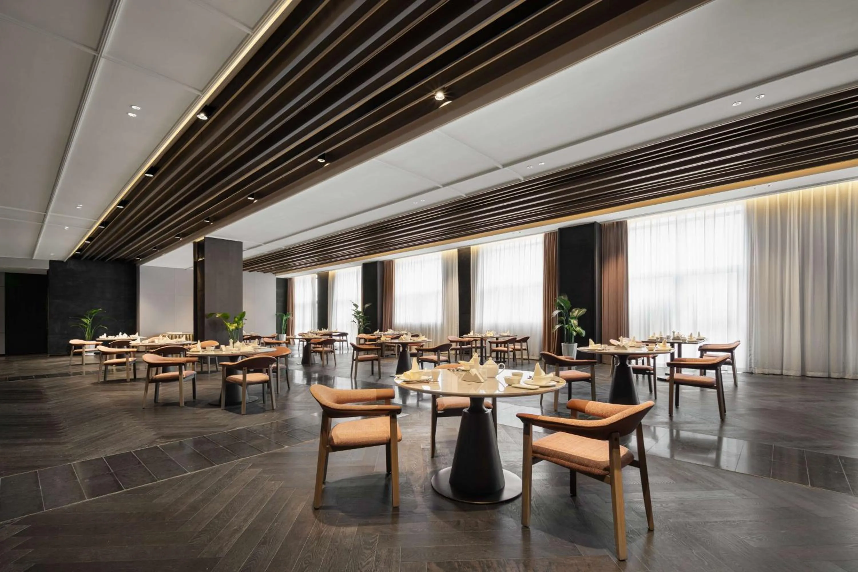 Restaurant/places to eat in Doubletree By Hilton Kaifeng
