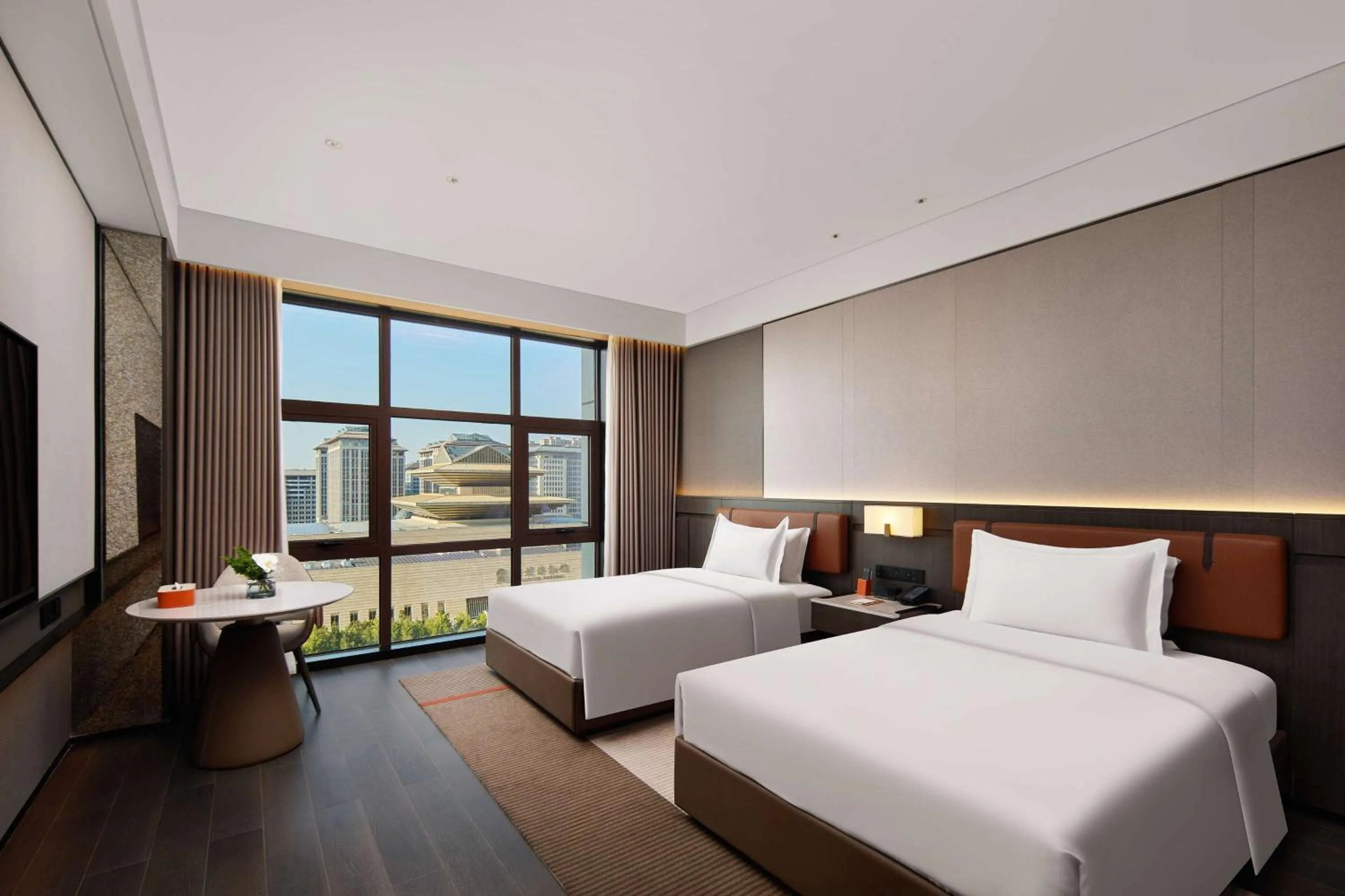 Bed in Doubletree By Hilton Kaifeng