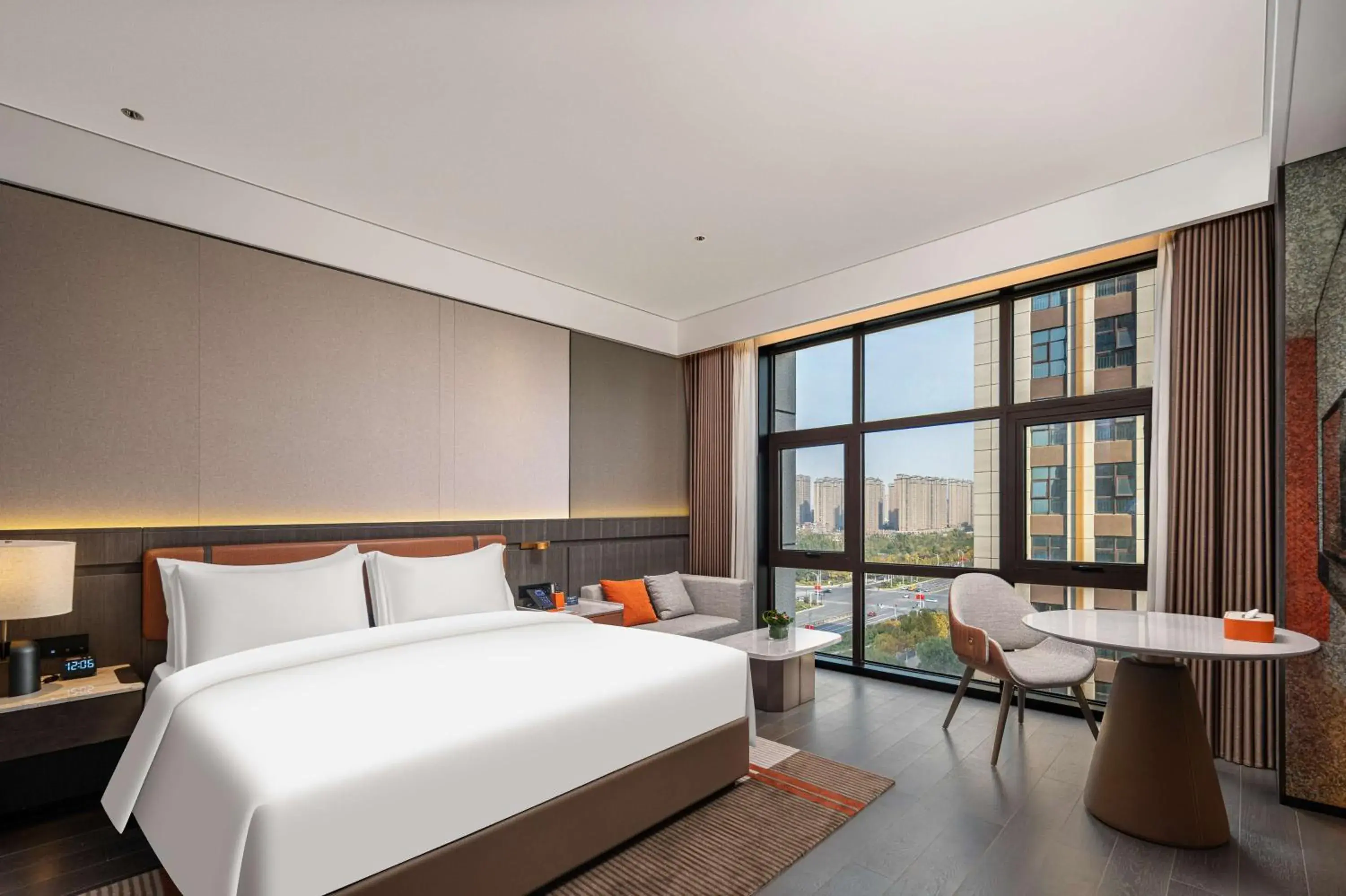 King Guest Room in Doubletree By Hilton Kaifeng King Guest Room in Doubletree By Hilton Kaifeng