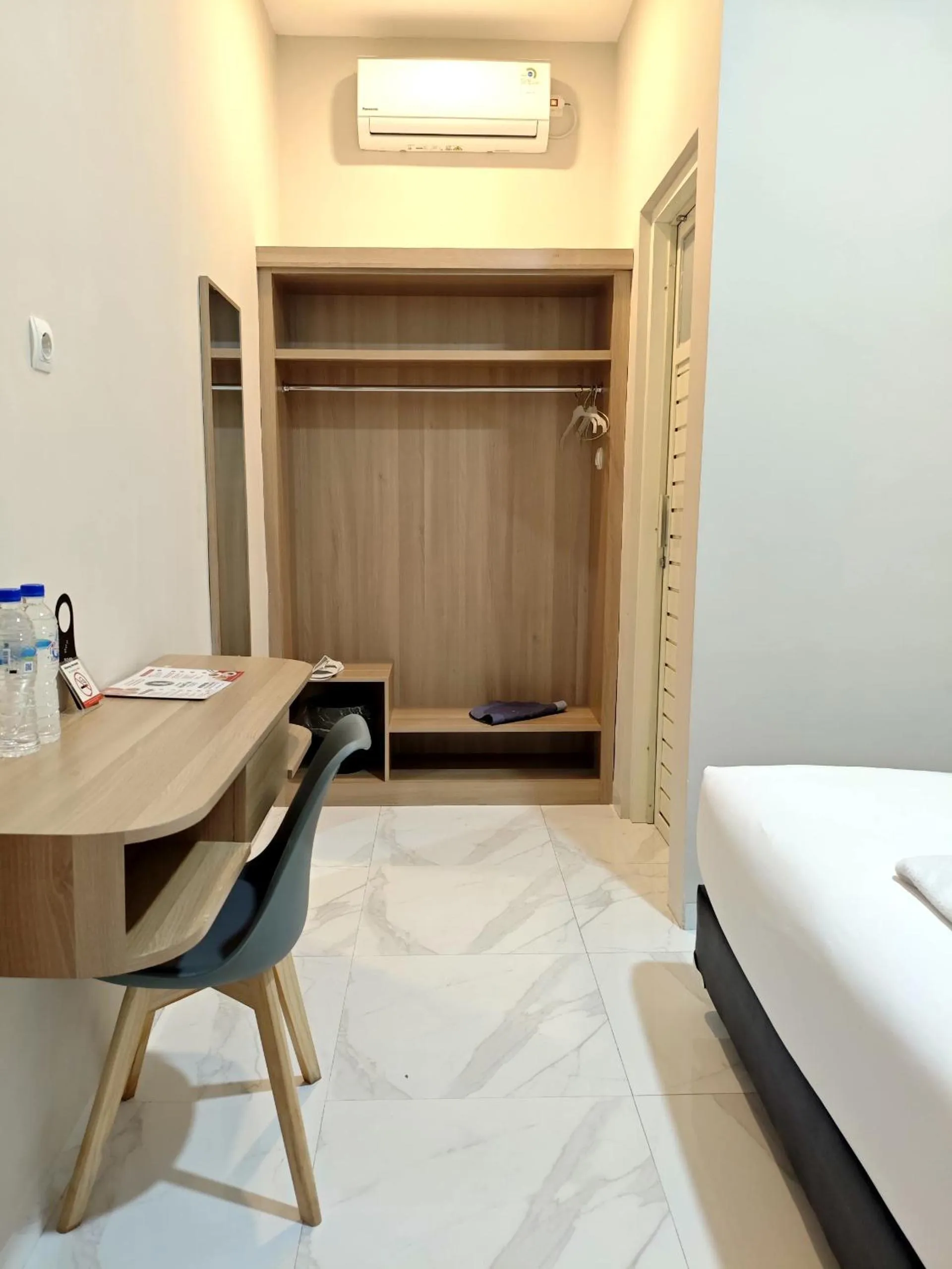 Bed in El Nipa Hotel Labuan Bajo