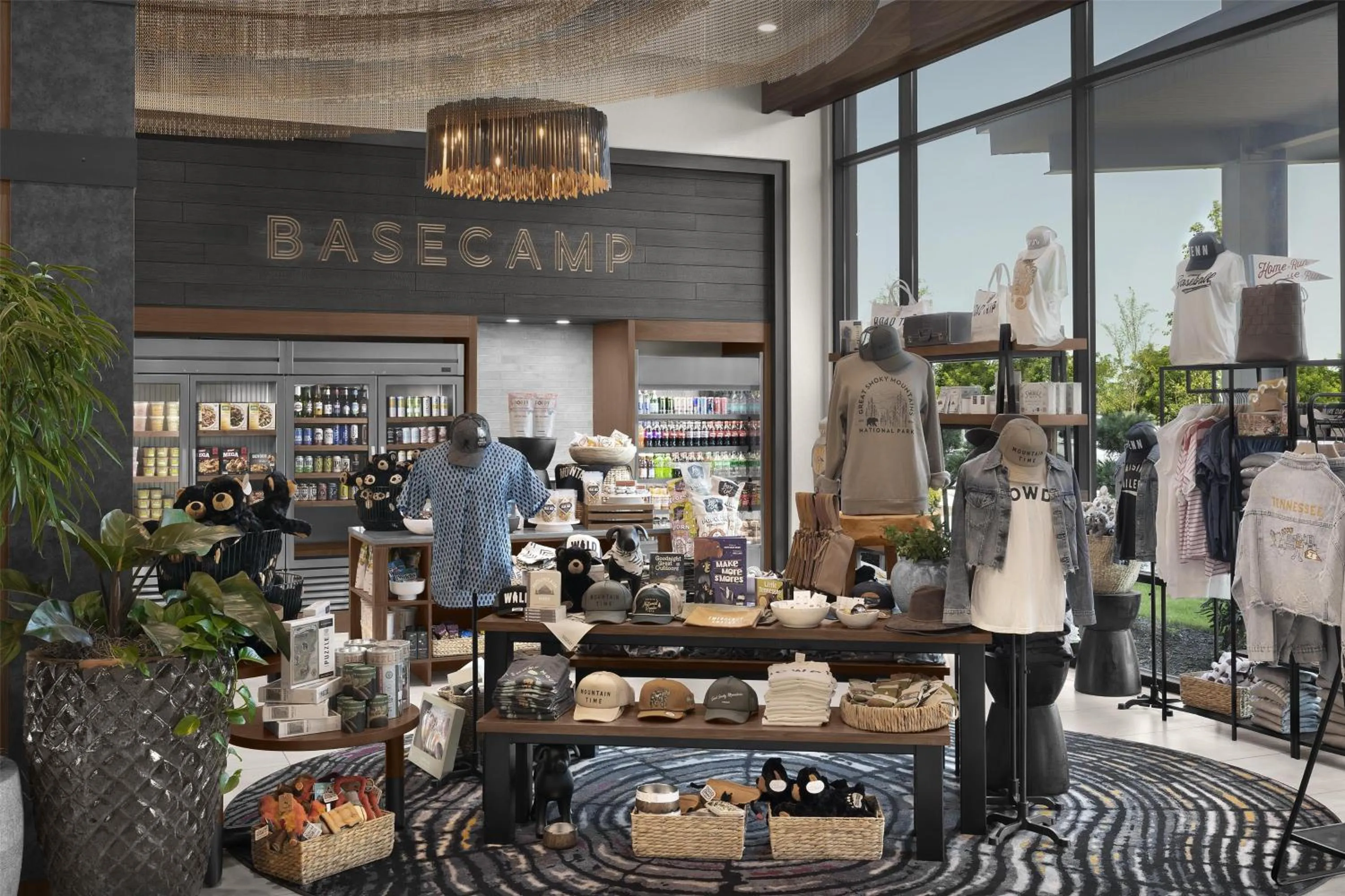 On-site shops in Embassy Suites By Hilton Pigeon Forge Resort