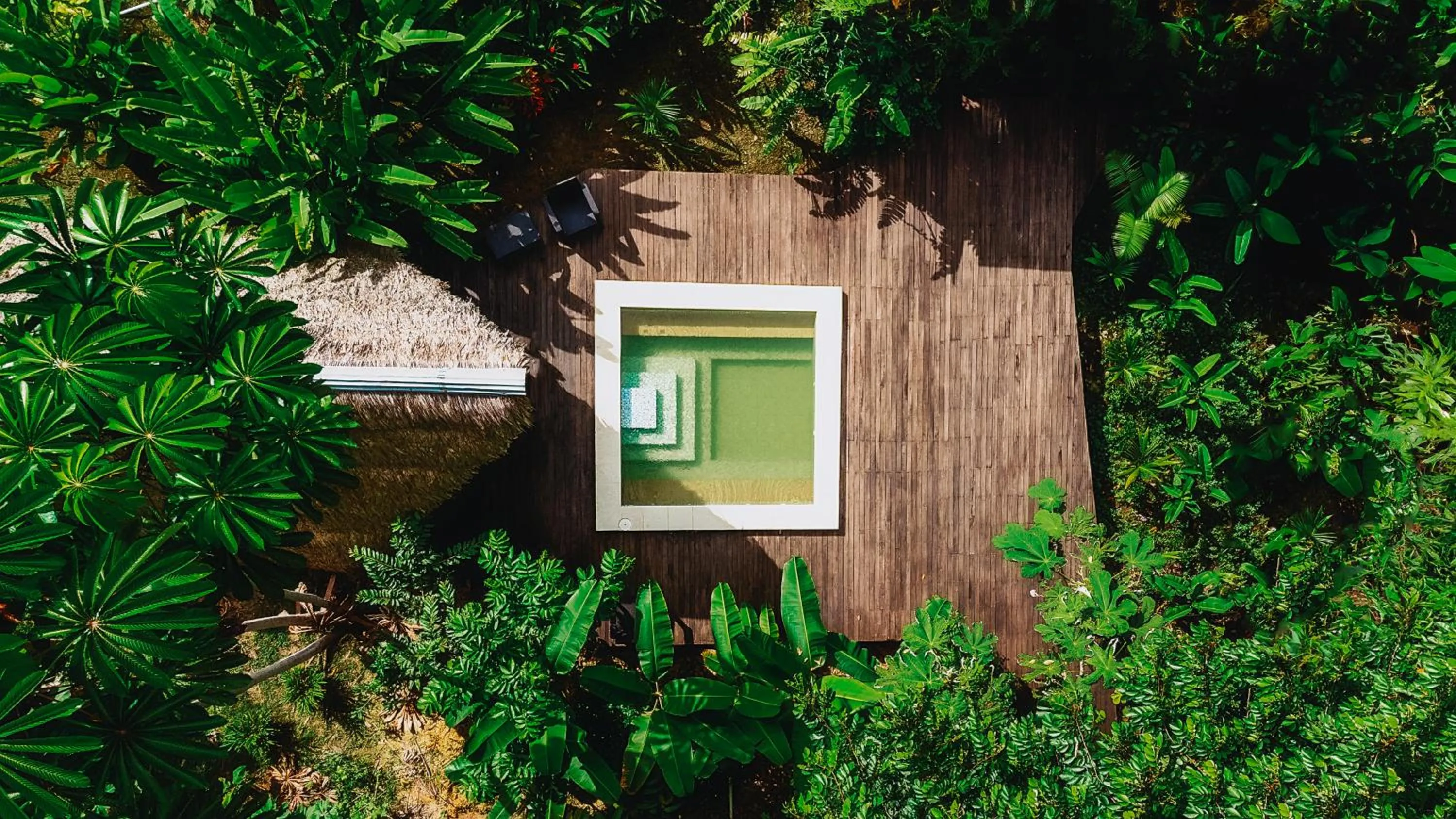 Swimming pool in Burú Nature Hotel