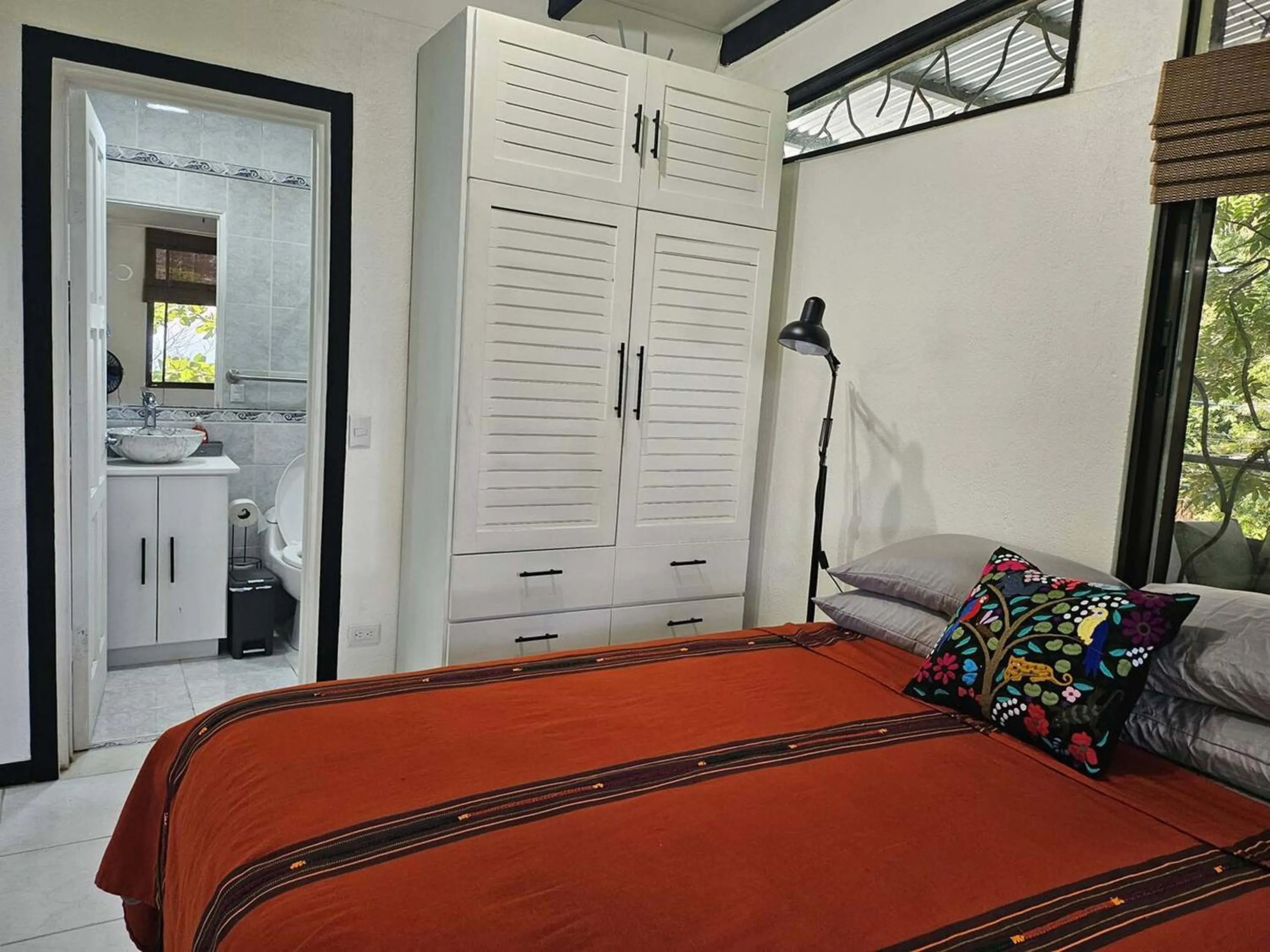 Bedroom, Bed in Mango Moon Villa