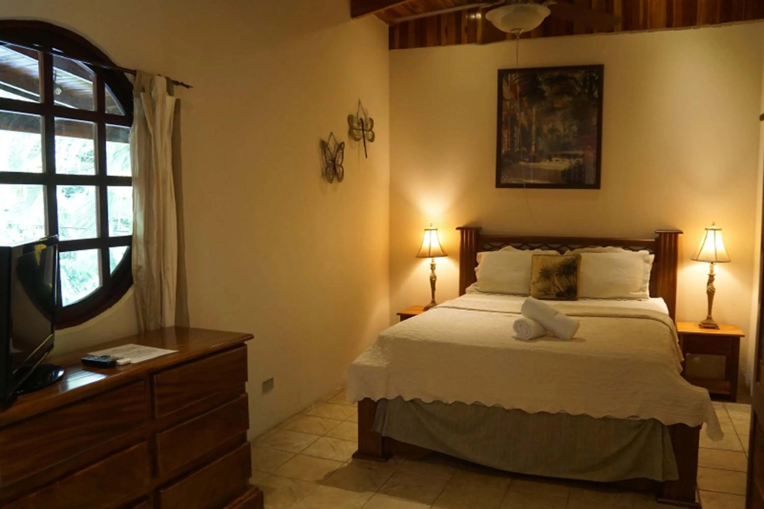 Bedroom, Bed in Mango Moon Villa