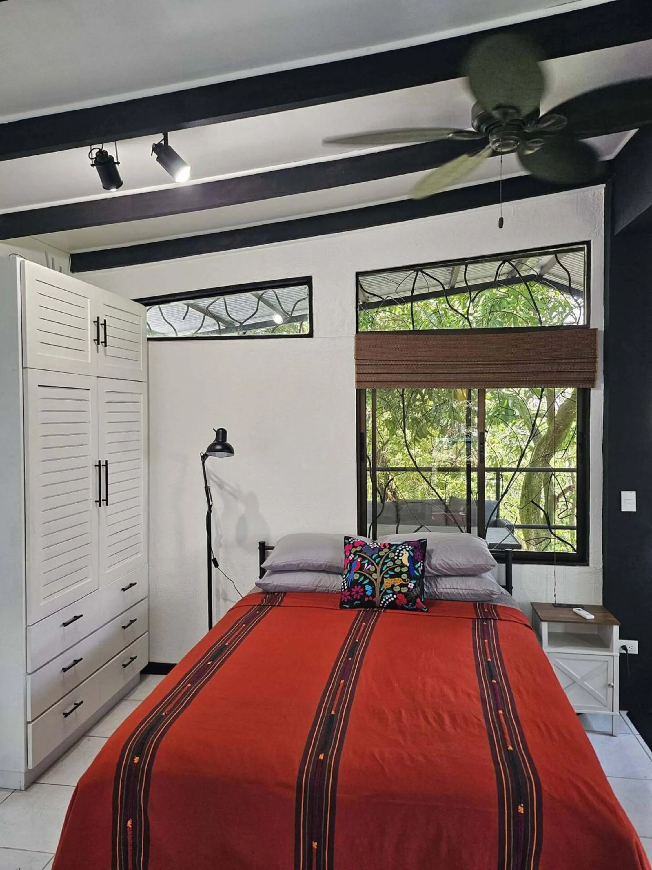 Bedroom, Bed in Mango Moon Villa