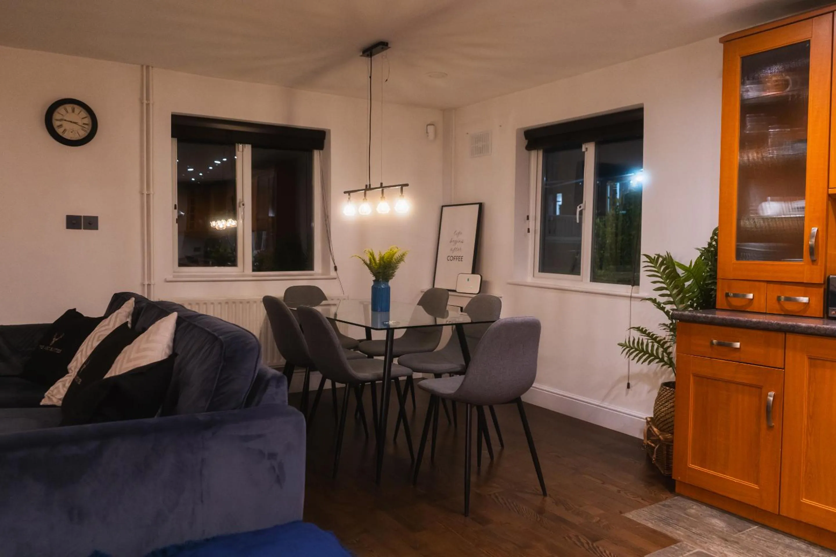 Dining area in The Bungalow by TAS