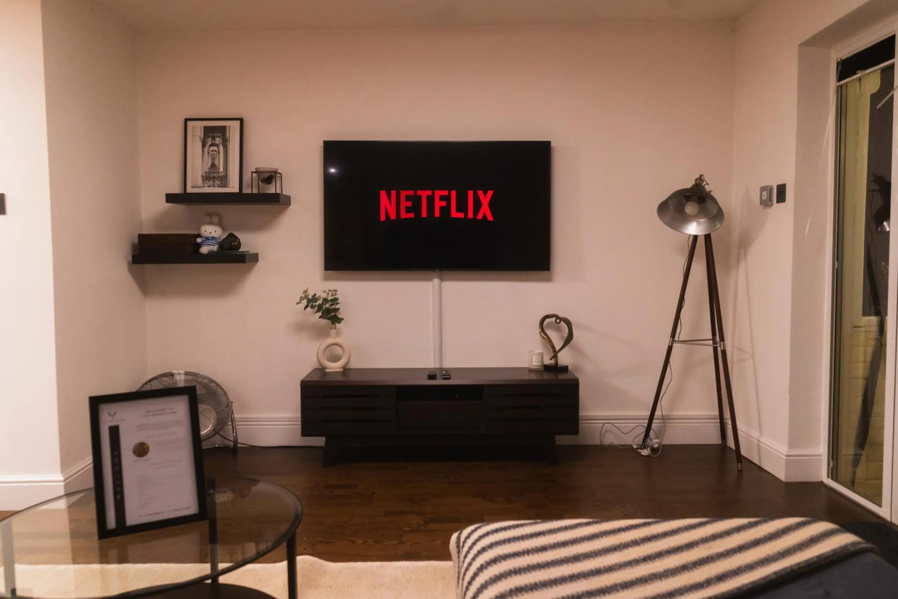 Living room in The Bungalow by TAS