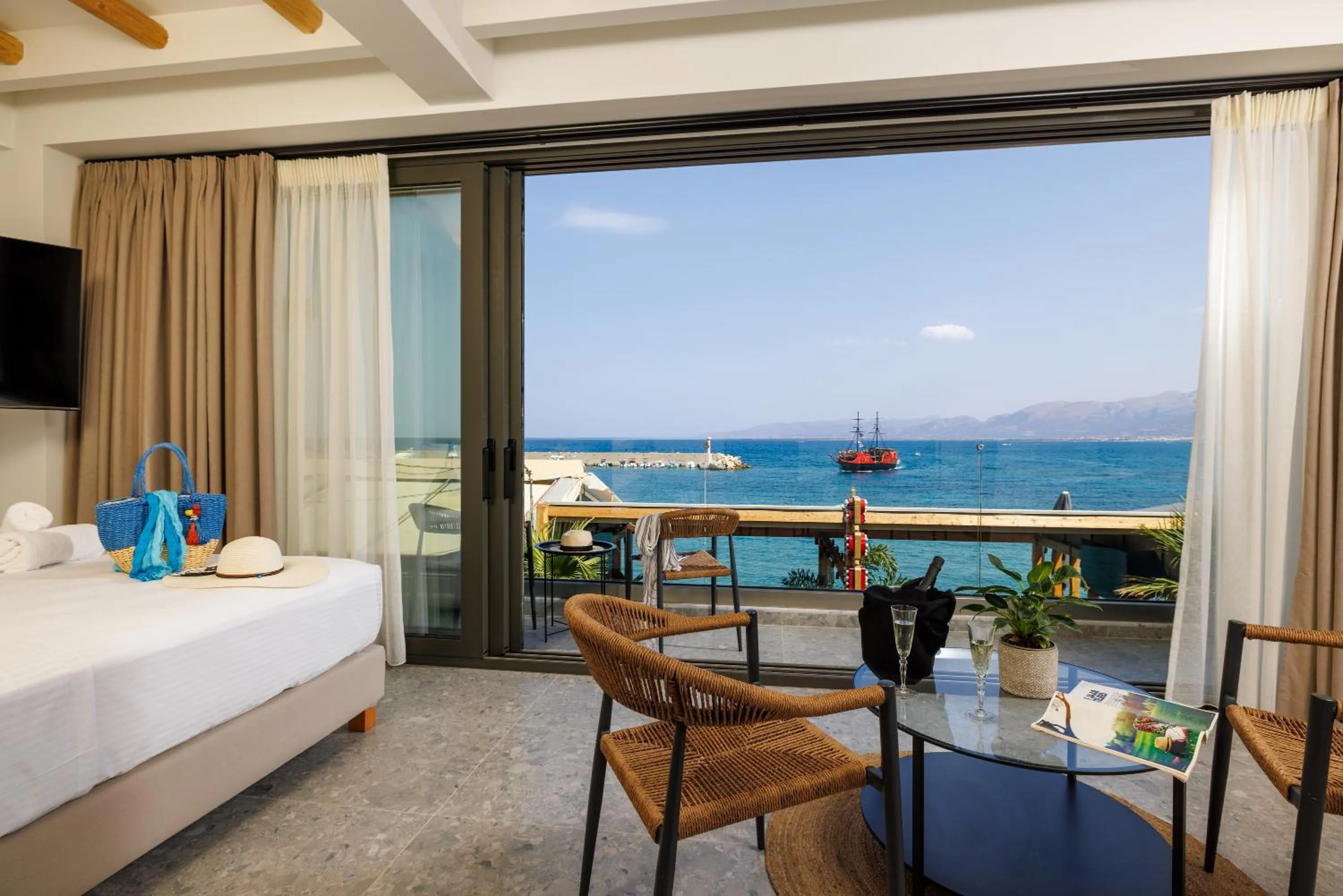 Photo of the whole room, Bed in Soho SeaFront Suites