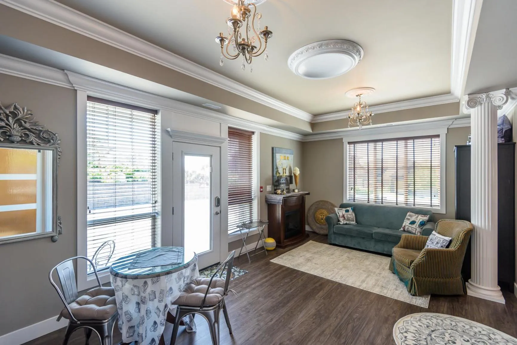 Brookside Inn Boutique Hotel