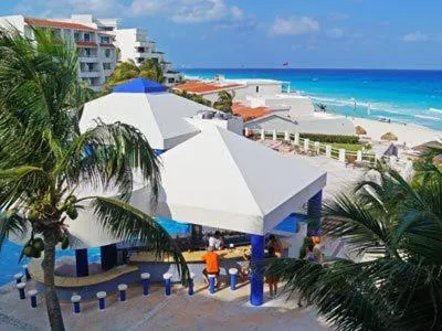 Lounge or bar in Apartment Ocean Front Cancun