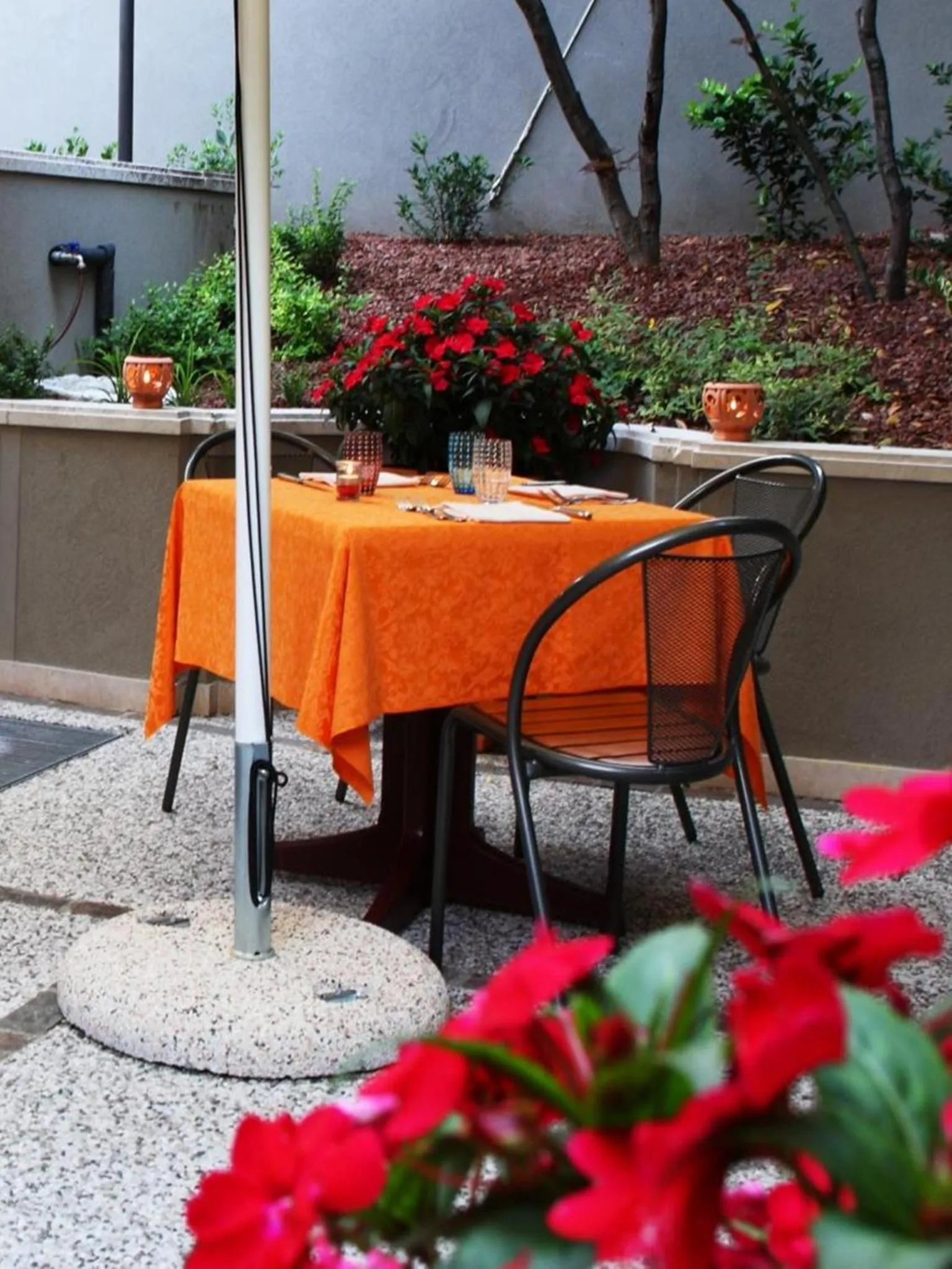 Facade/entrance in Hotel Cima