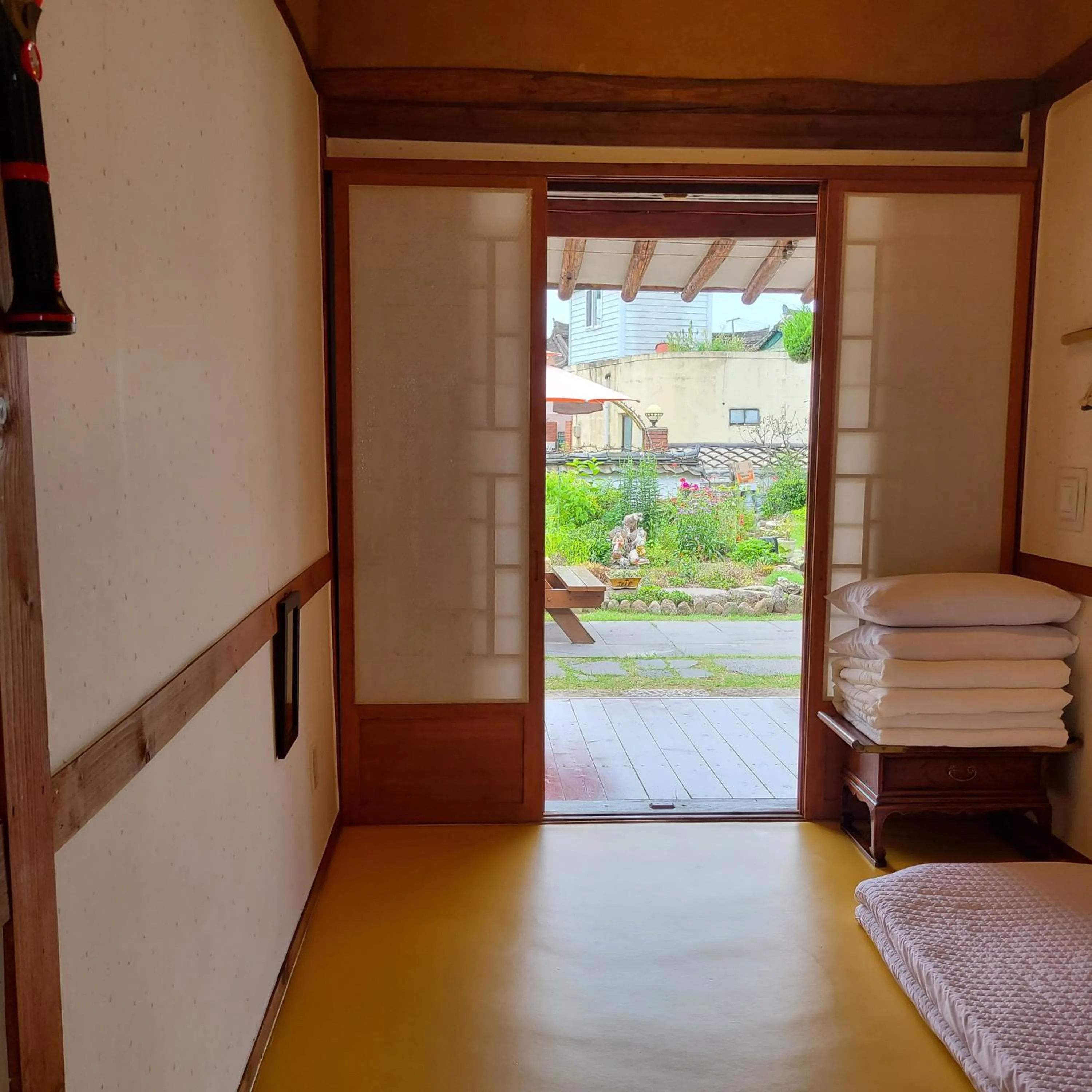 Bed in Hanok Raon