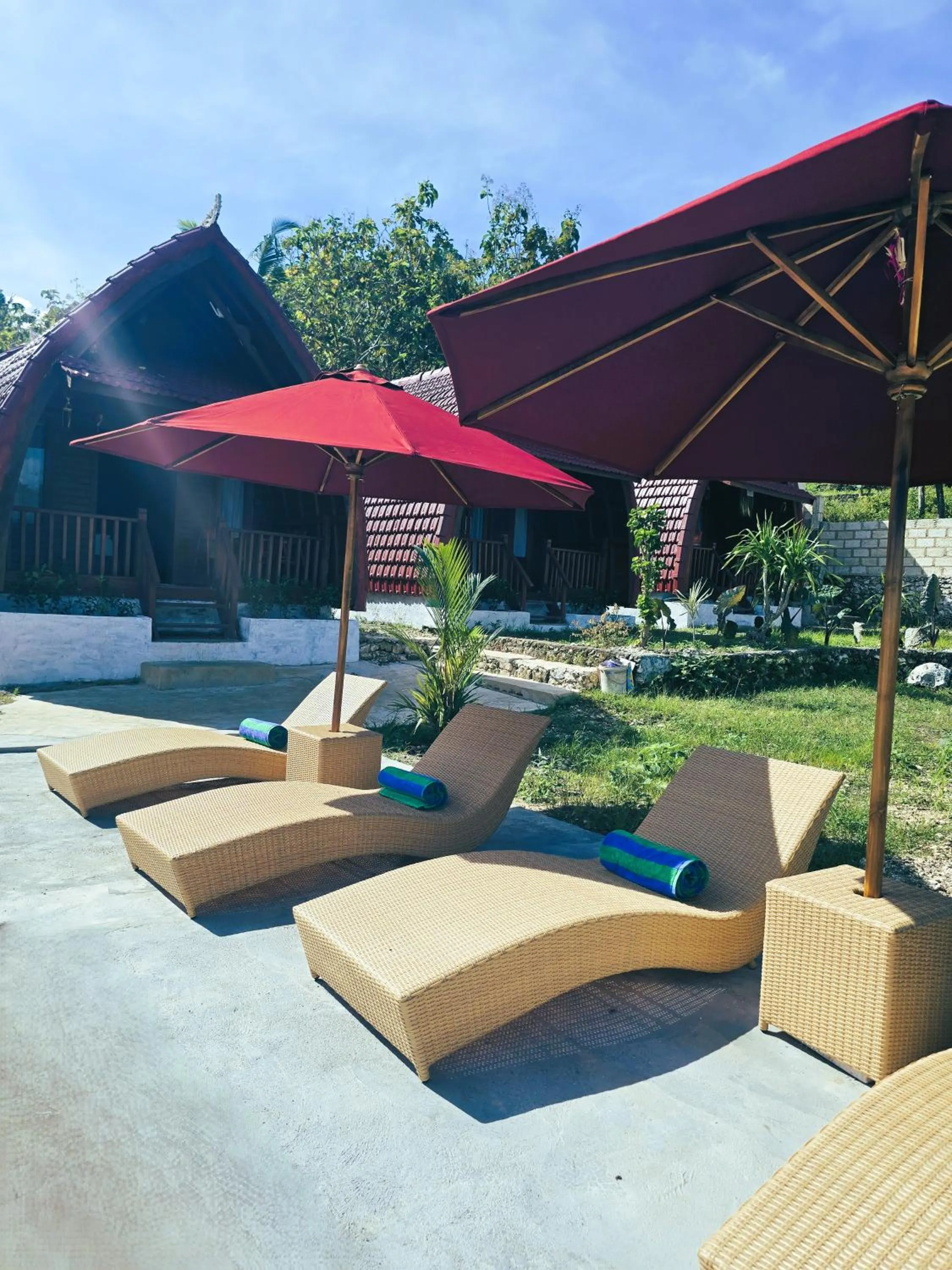 sunbed in Dudu Cottage Nusa Penida