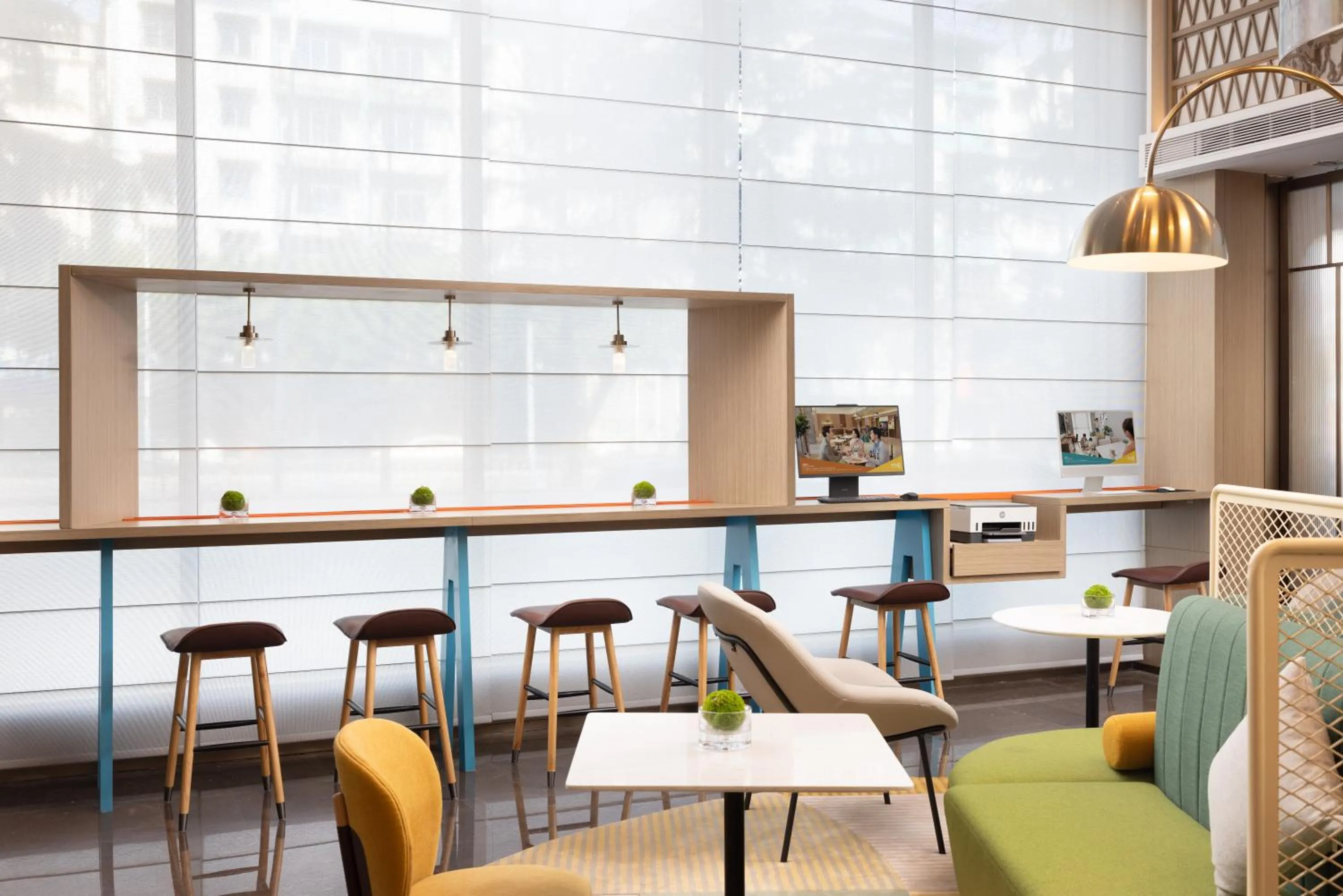 Business facilities in Home2 Suite by Meishan Dongpo