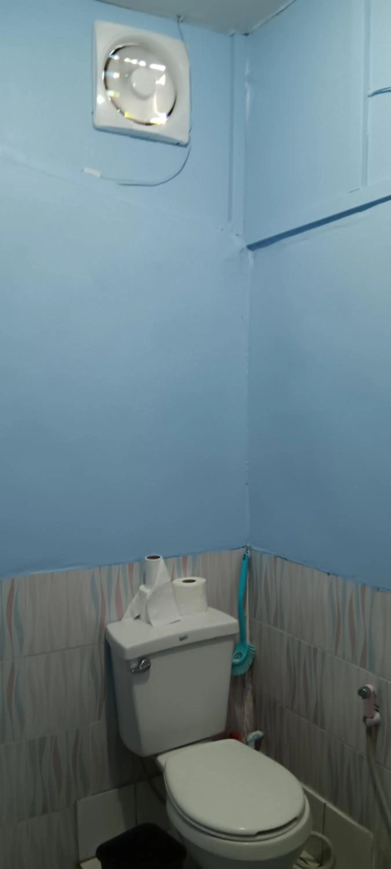 Toilet in Carpe Diem Guest House