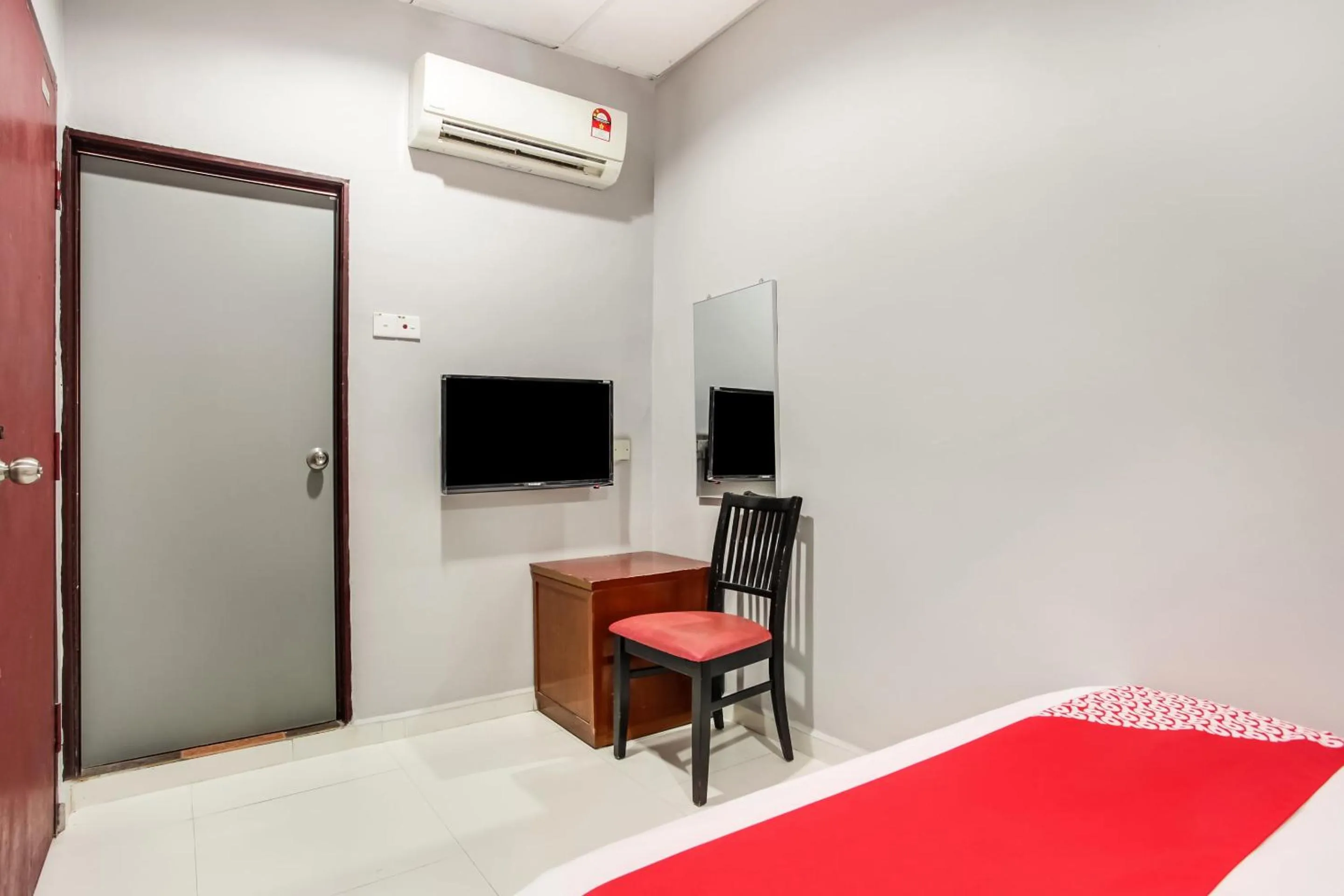 Bedroom in Super OYO 89427 Kavanas Hotel Taiping