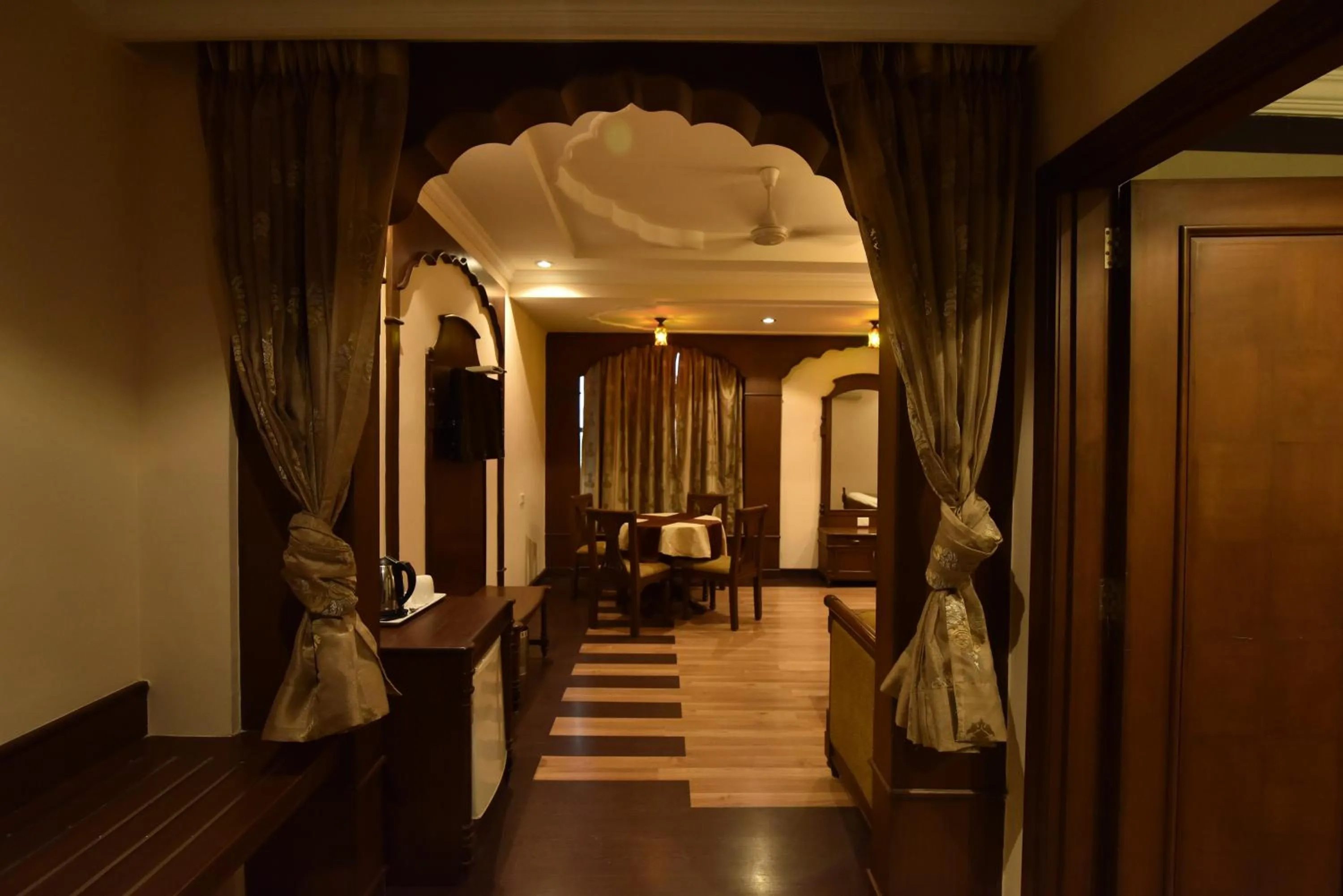 Photo of the whole room in Hotel Niky International