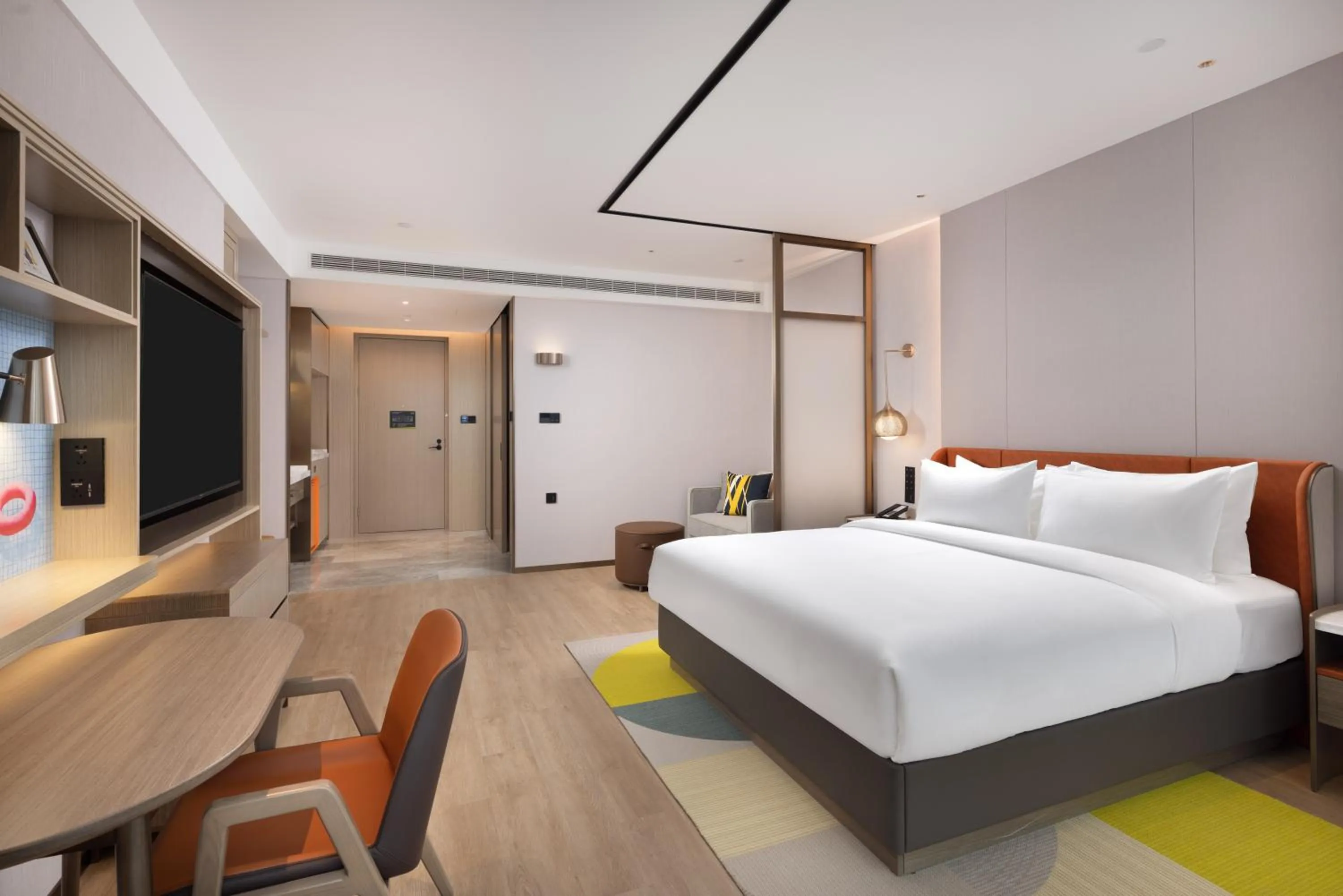 Photo of the whole room, Bed in Home2 Suite by Hilton East Handan Station