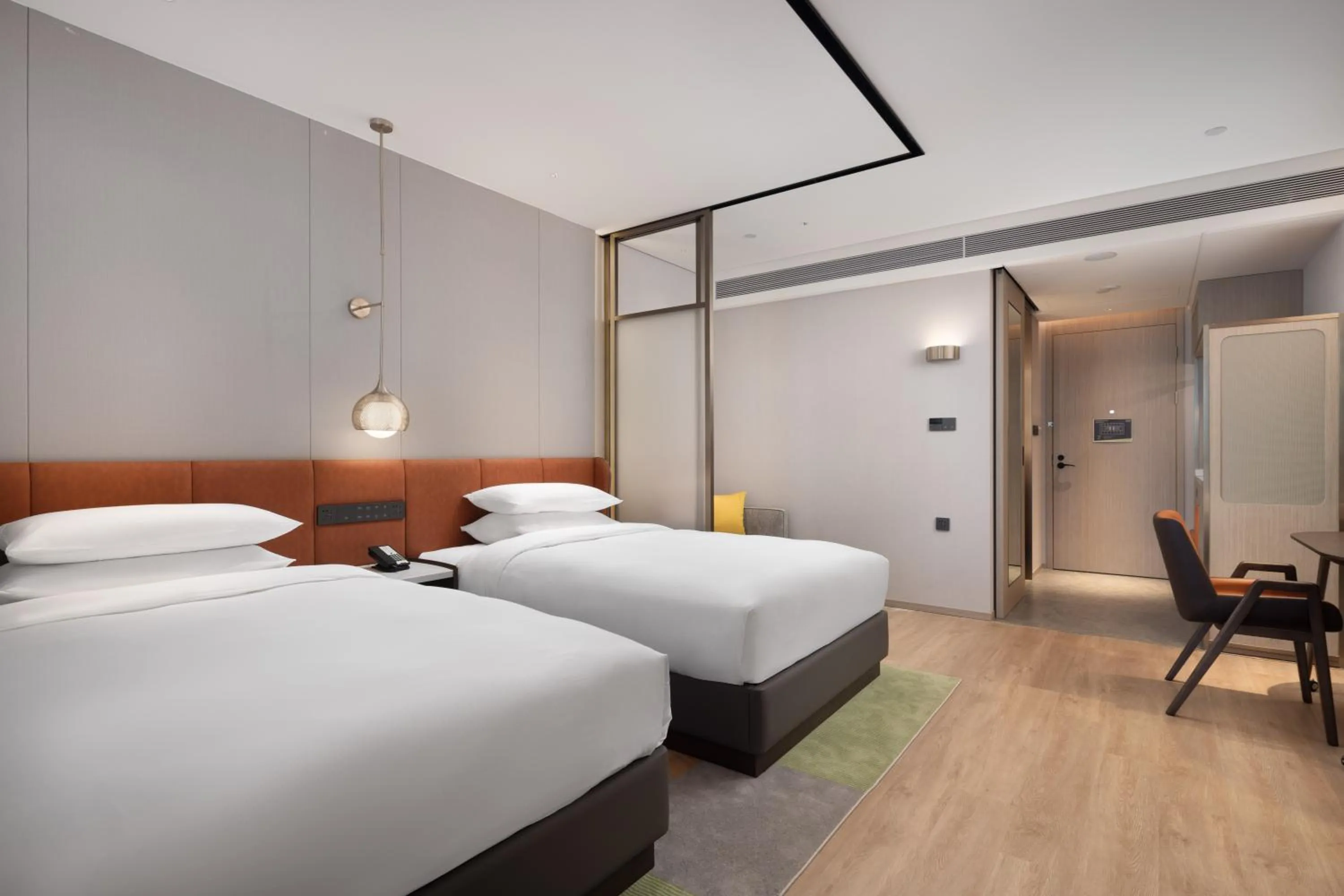 Bed in Home2 Suite by Hilton Binzhou Boxing