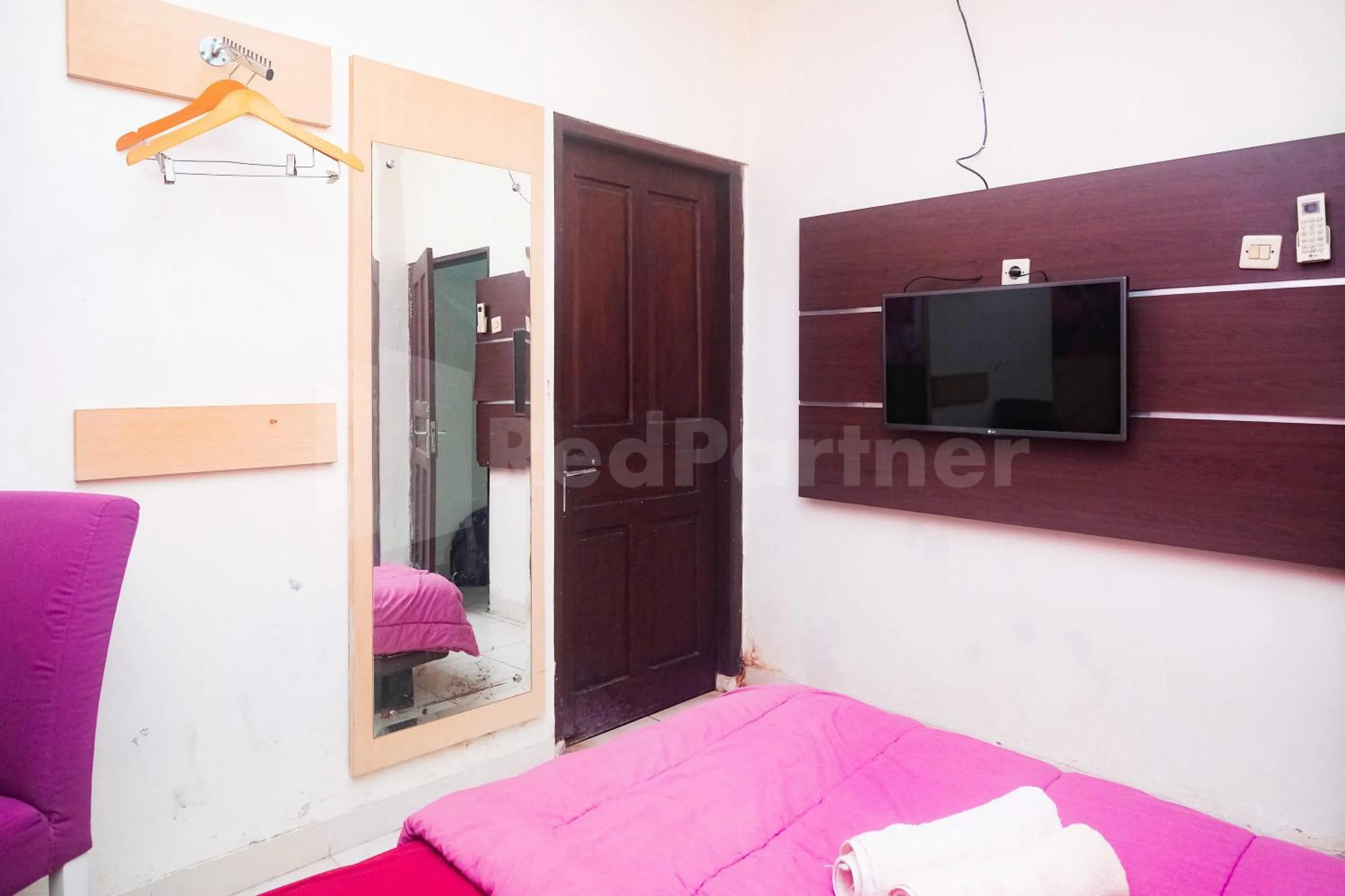 Bedroom, Bed in Bies Malioboro Hotel RedPartner