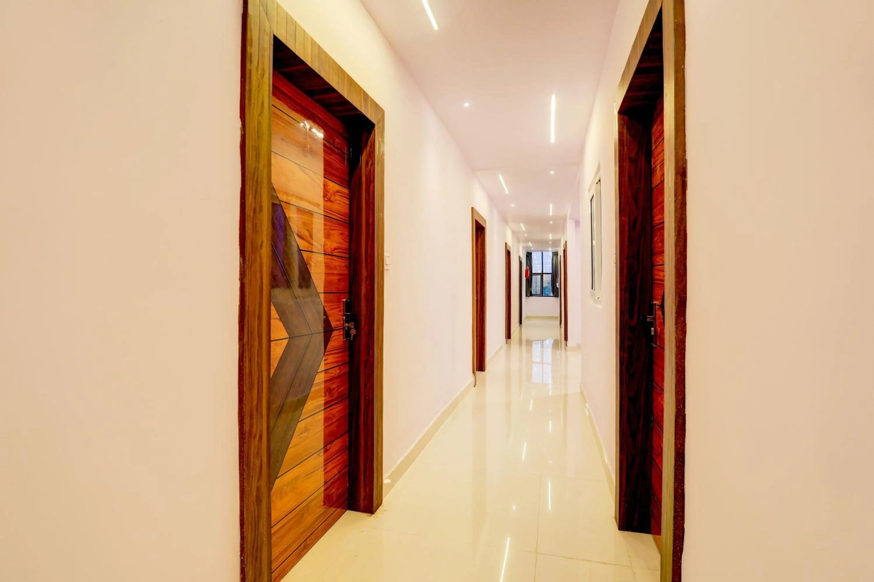 Lobby or reception in Hotel O Savoy Grand