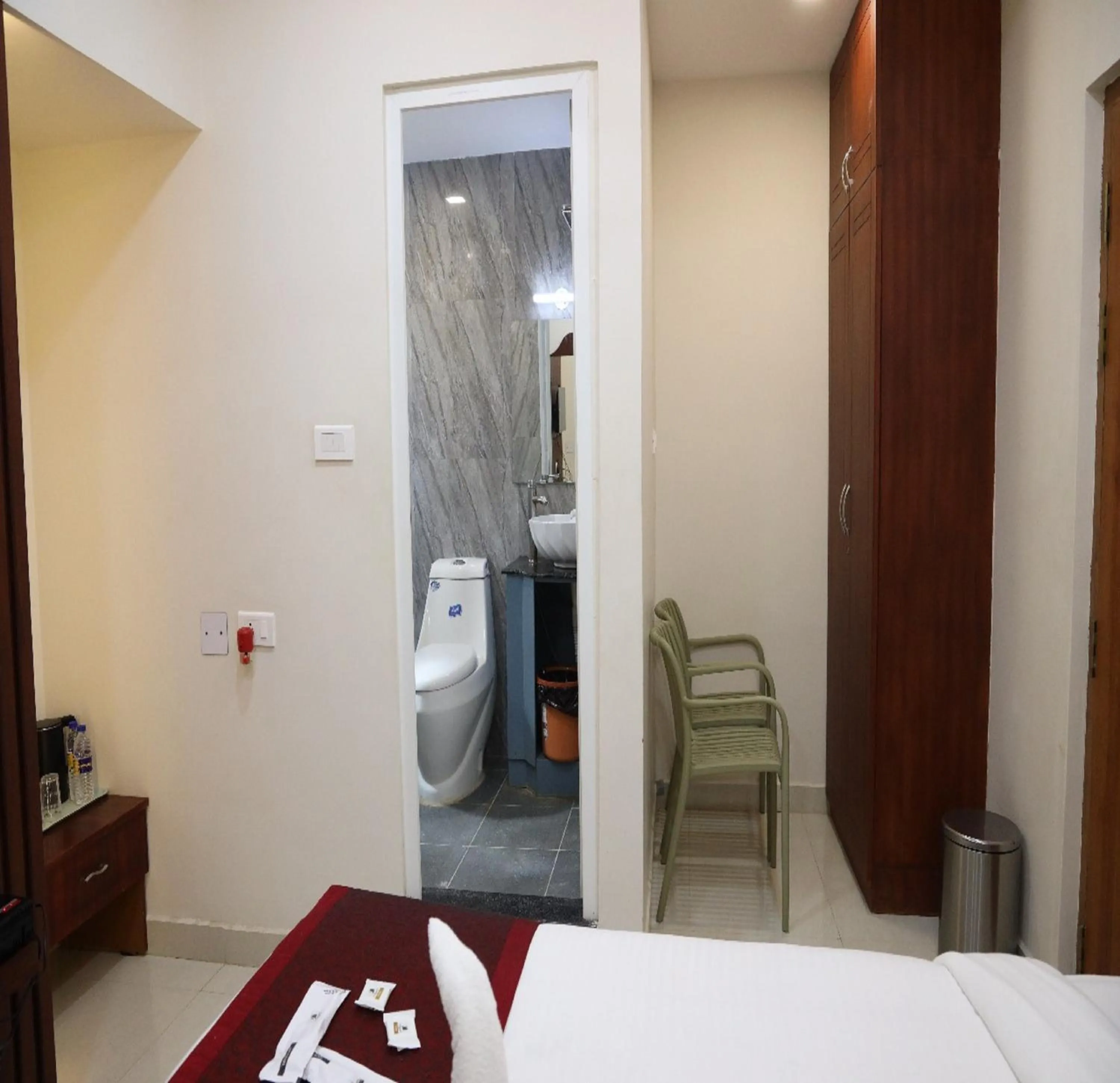 Bedroom, Bed in Manopriya Residency by Azalea