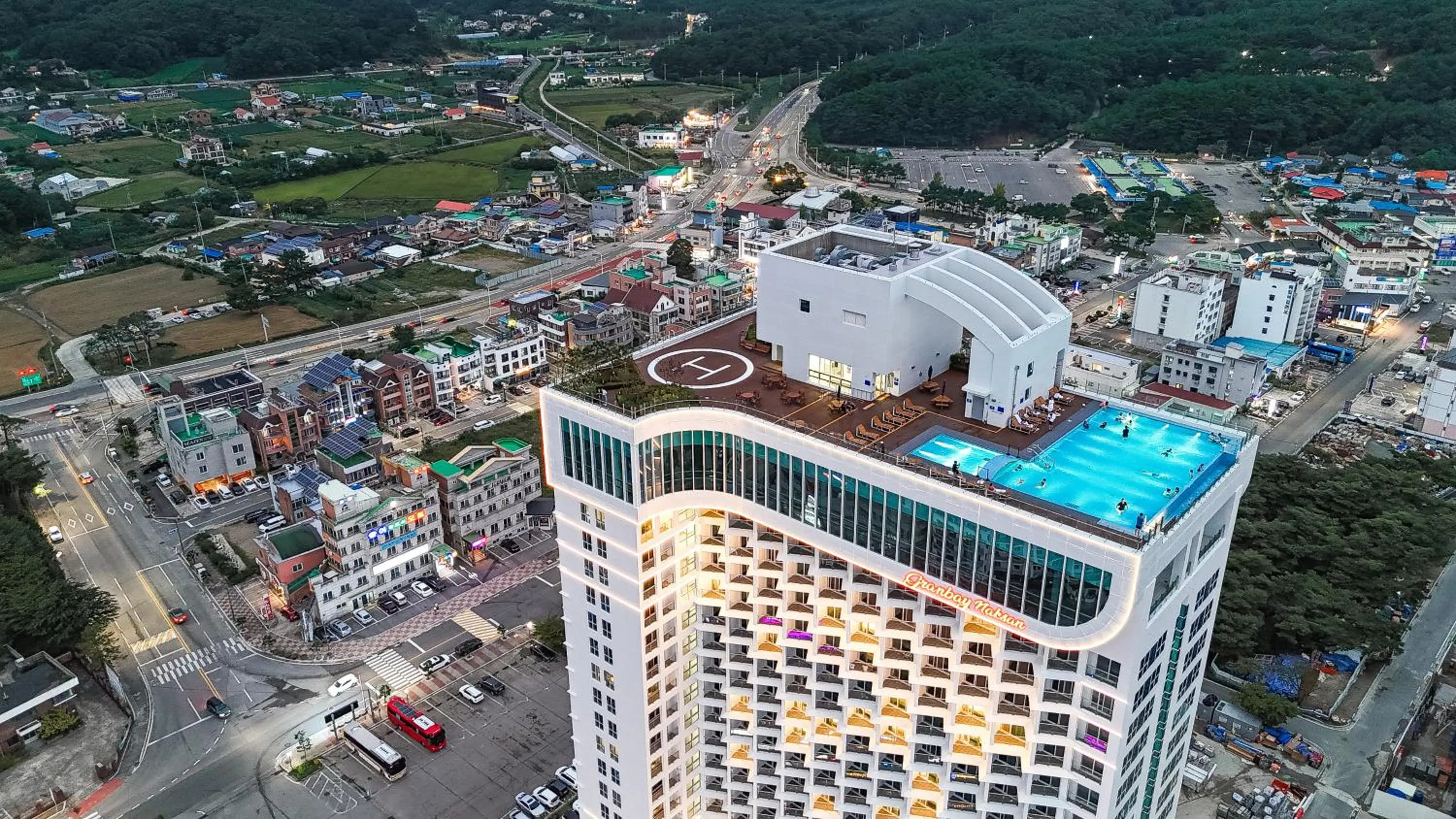 Property building in Urbanstay Naksan Beach