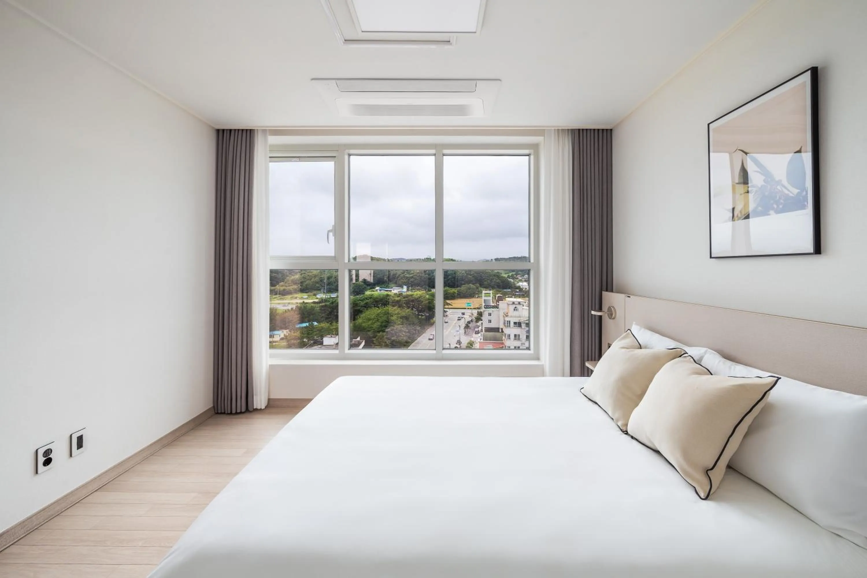 Bed in Urbanstay Naksan Beach