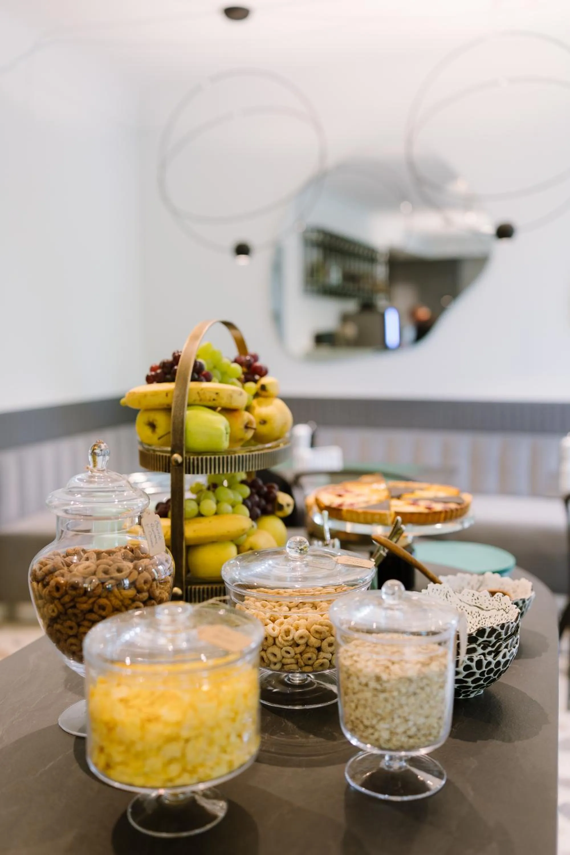 Buffet breakfast in Luna Residence Villa